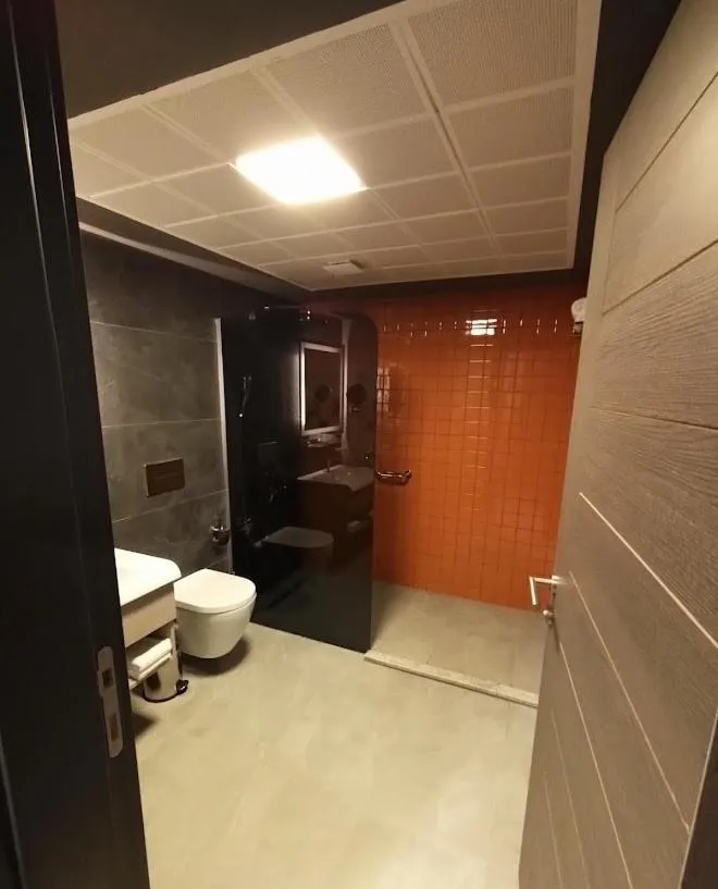 Bathroom in Days Hotel by Wyndham Ankara Cankaya