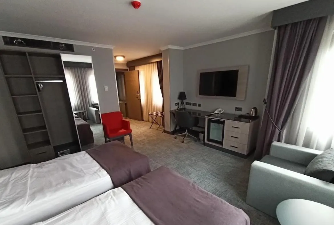 Photo of the whole room, Bed in Days Hotel by Wyndham Ankara Cankaya