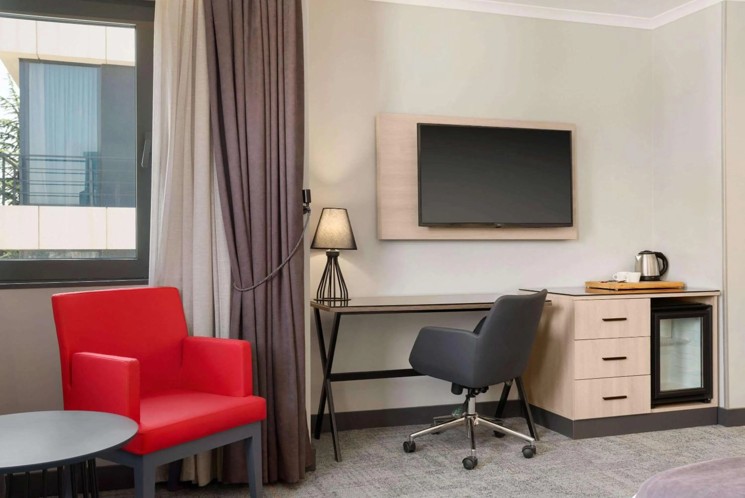 Photo of the whole room in Days Hotel by Wyndham Ankara Cankaya