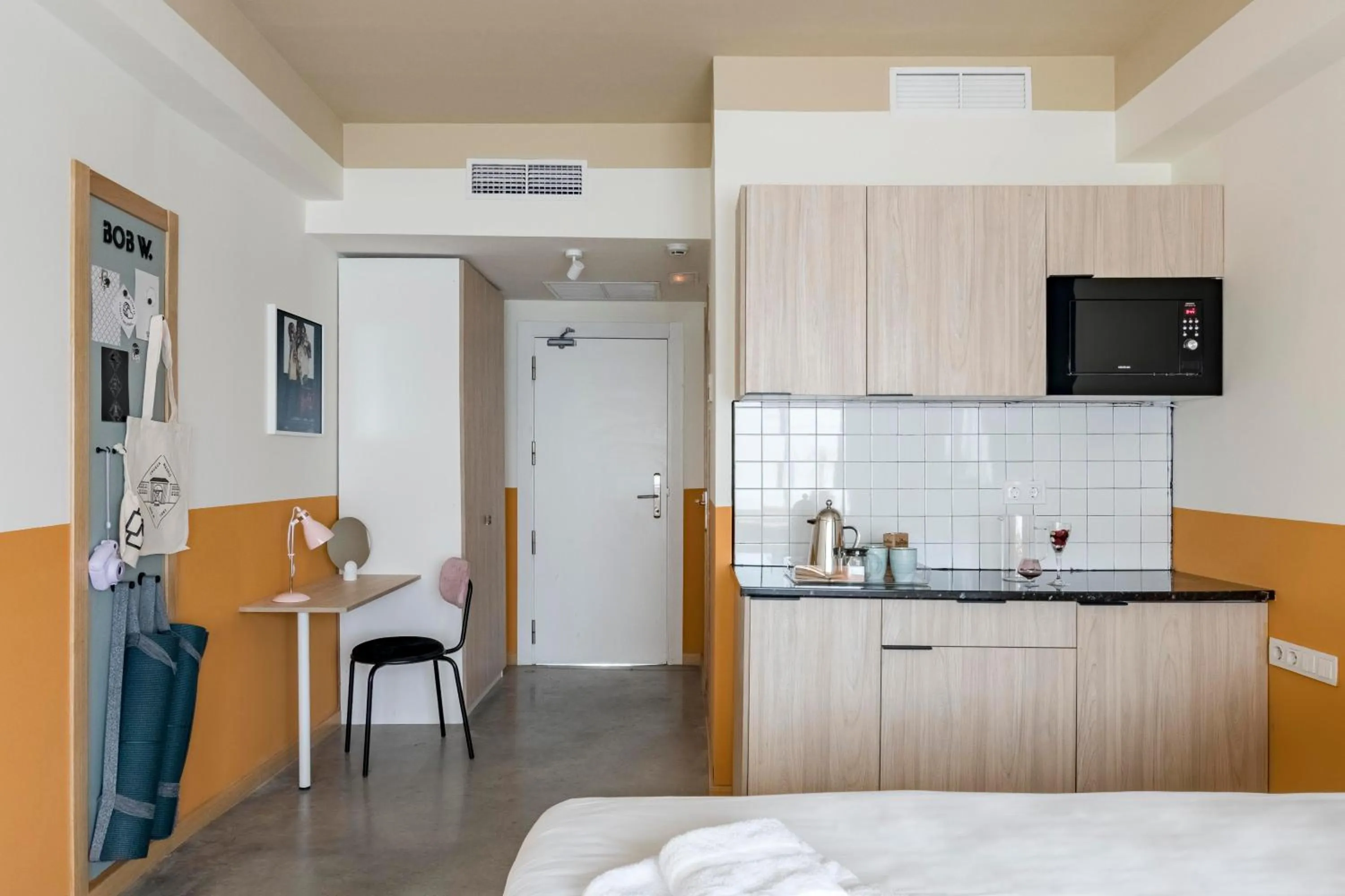 Kitchen or kitchenette in Bob W Madrid Chueca