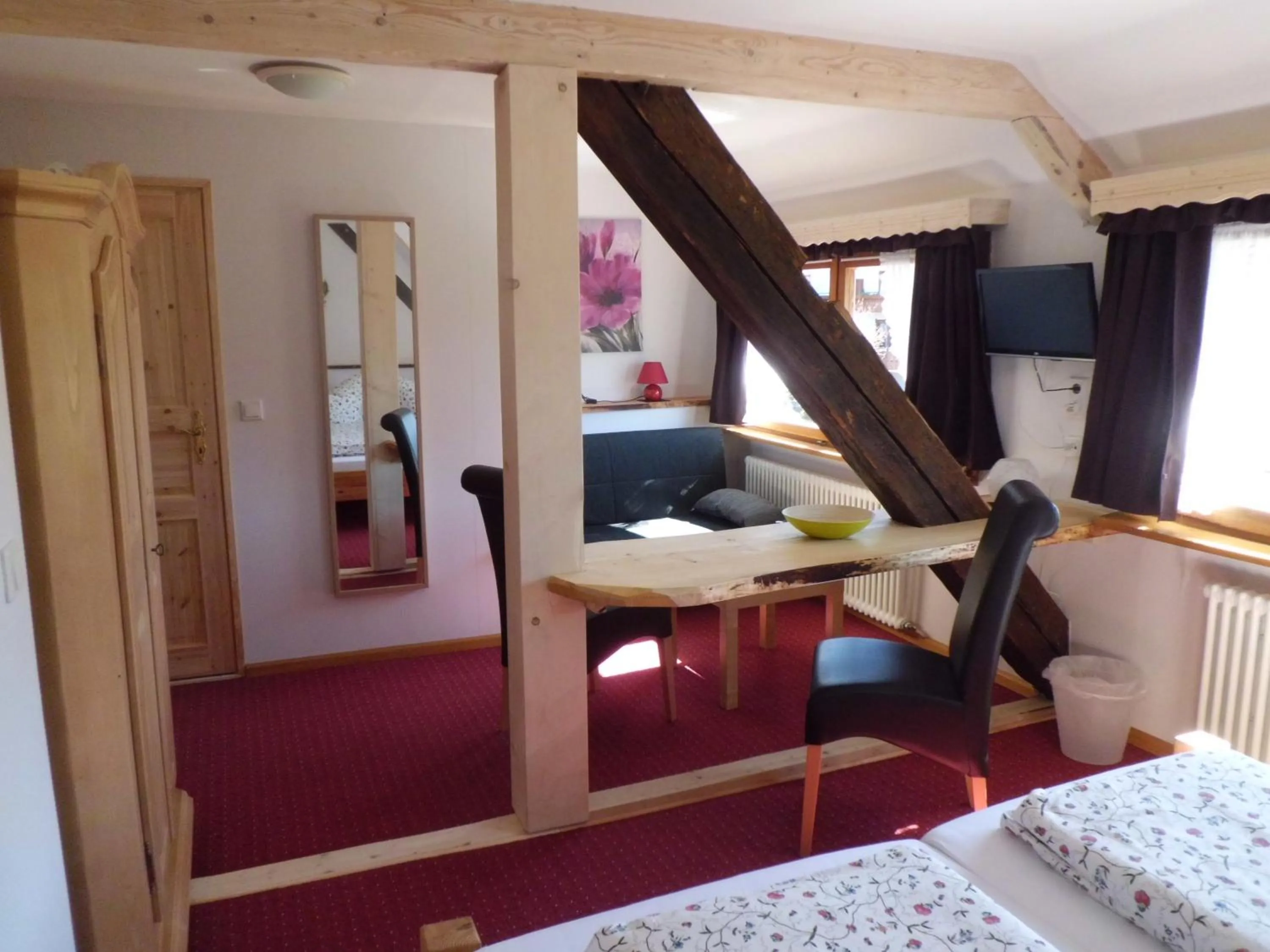 Photo of the whole room, Bed in Pension Wiesengrund