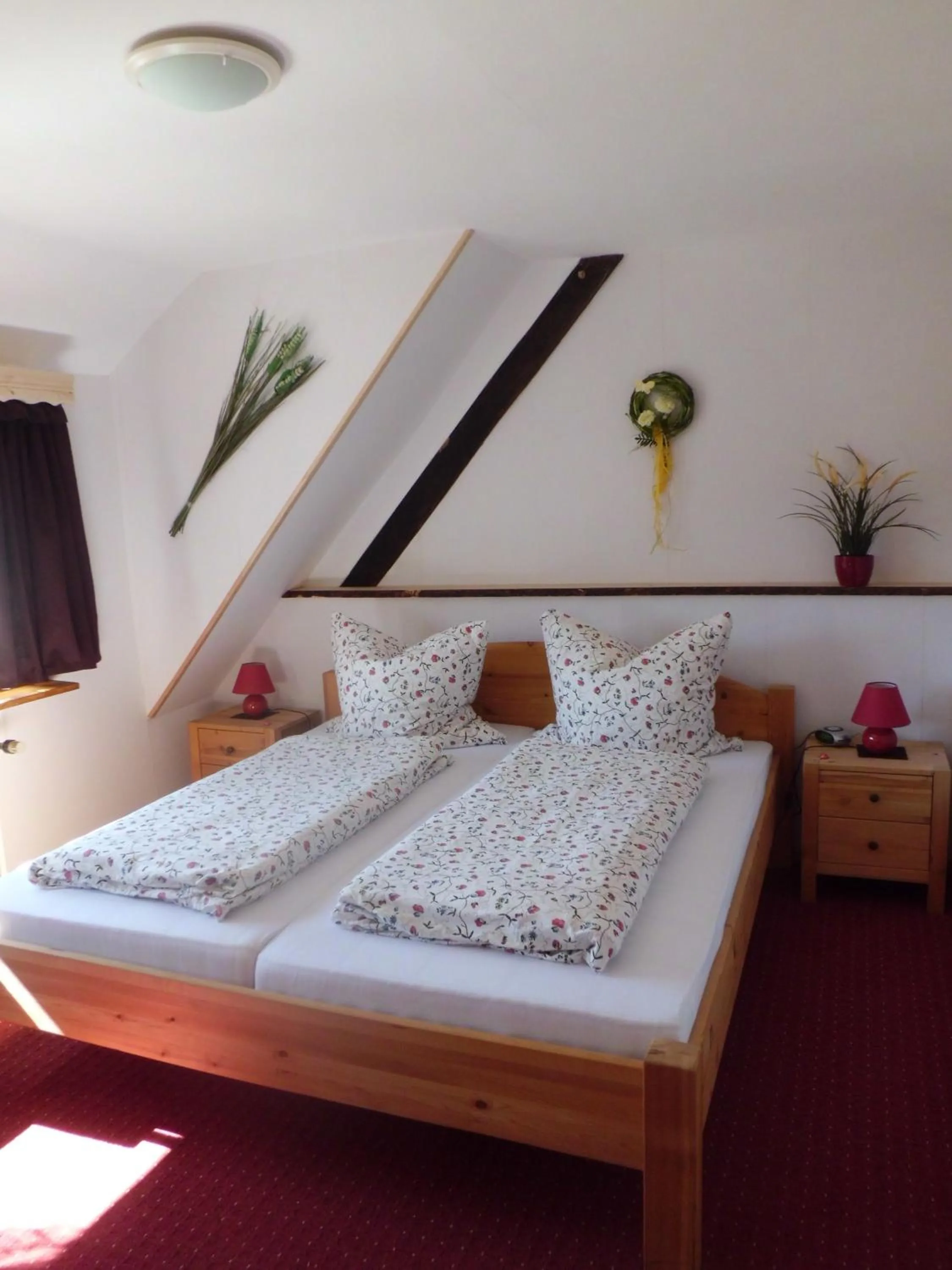 Bed in Pension Wiesengrund