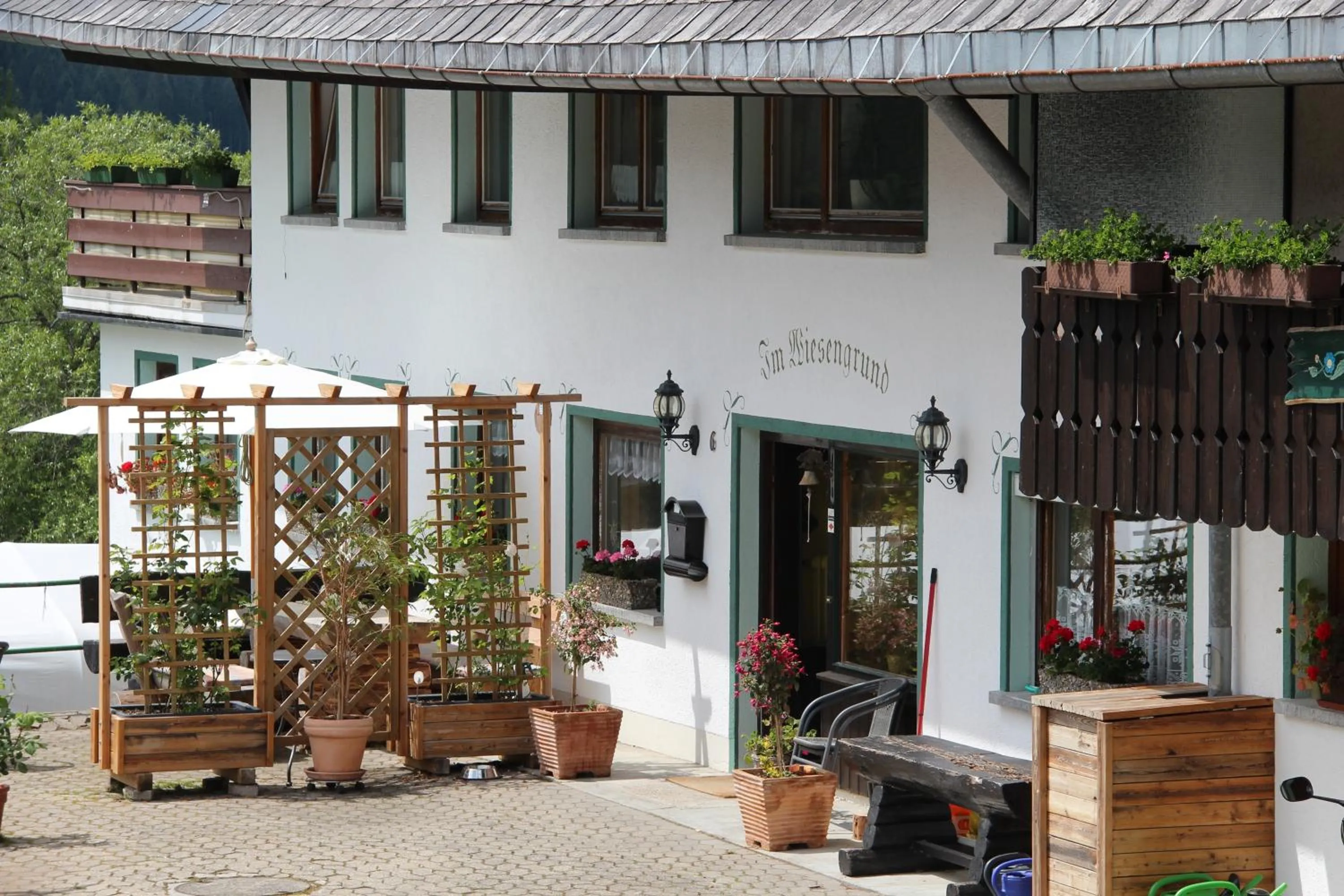 Facade/entrance in Pension Wiesengrund