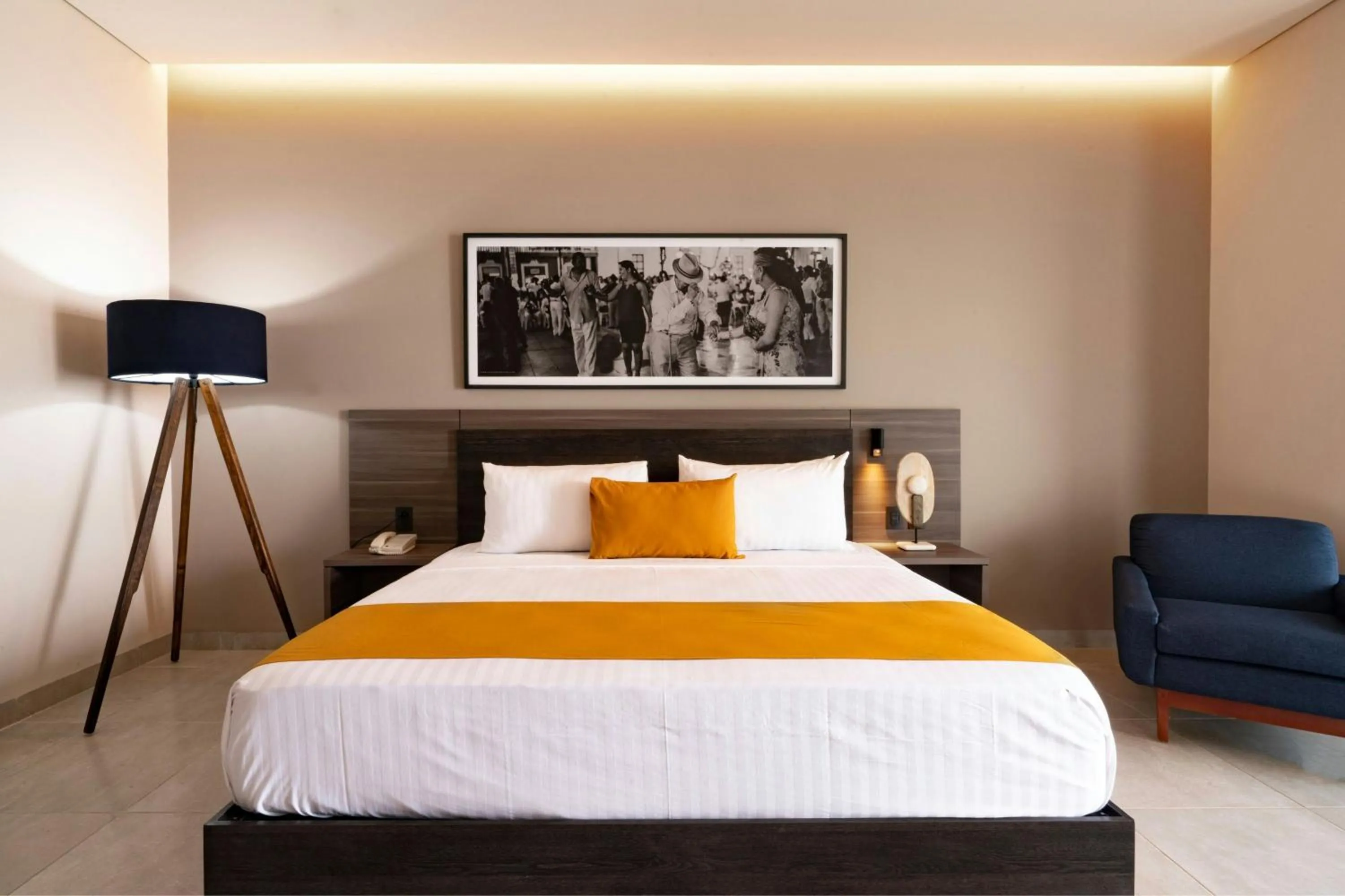 Photo of the whole room, Bed in Delta Hotels by Marriott Riviera Veracruz
