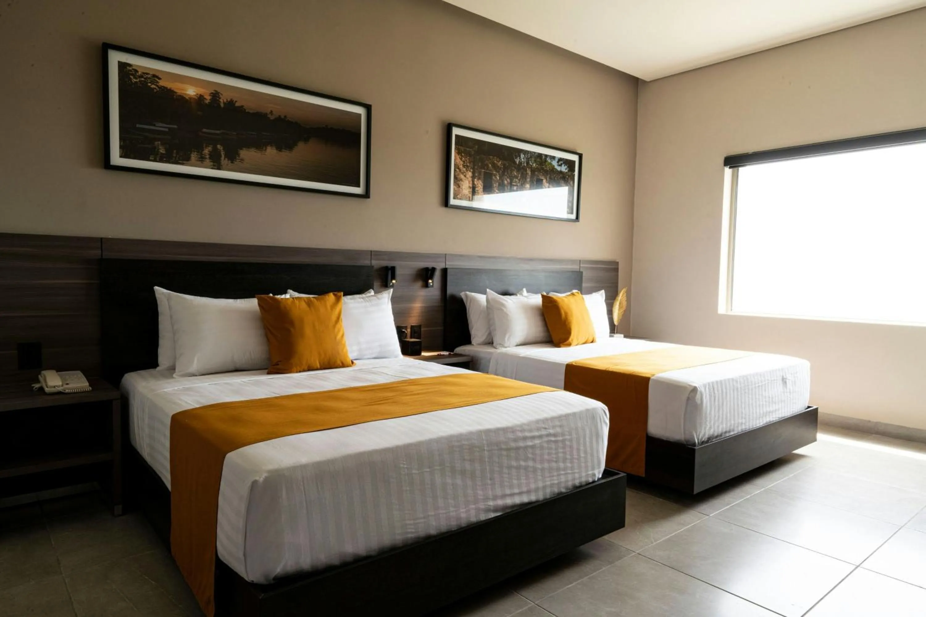 Photo of the whole room, Bed in Delta Hotels by Marriott Riviera Veracruz