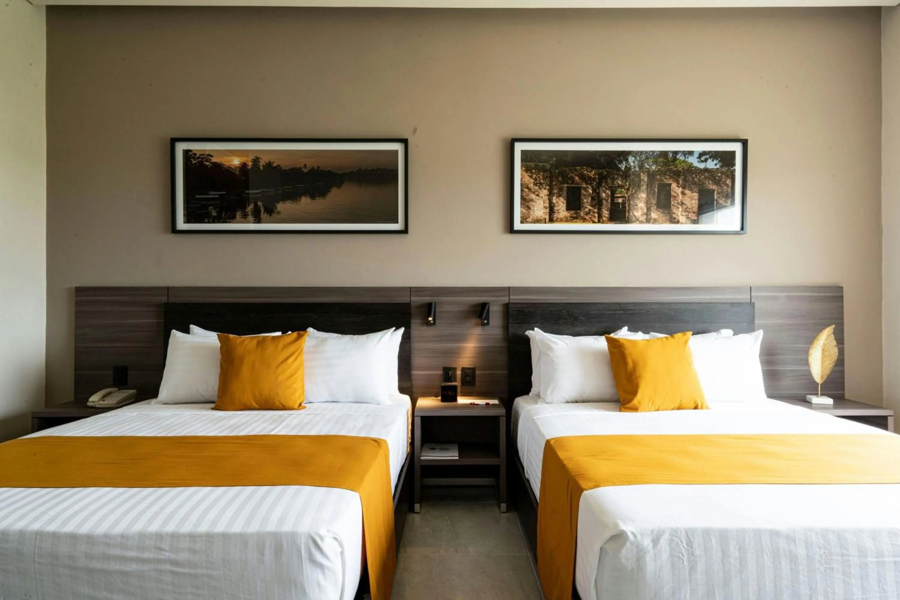 Photo of the whole room, Bed in Delta Hotels by Marriott Riviera Veracruz