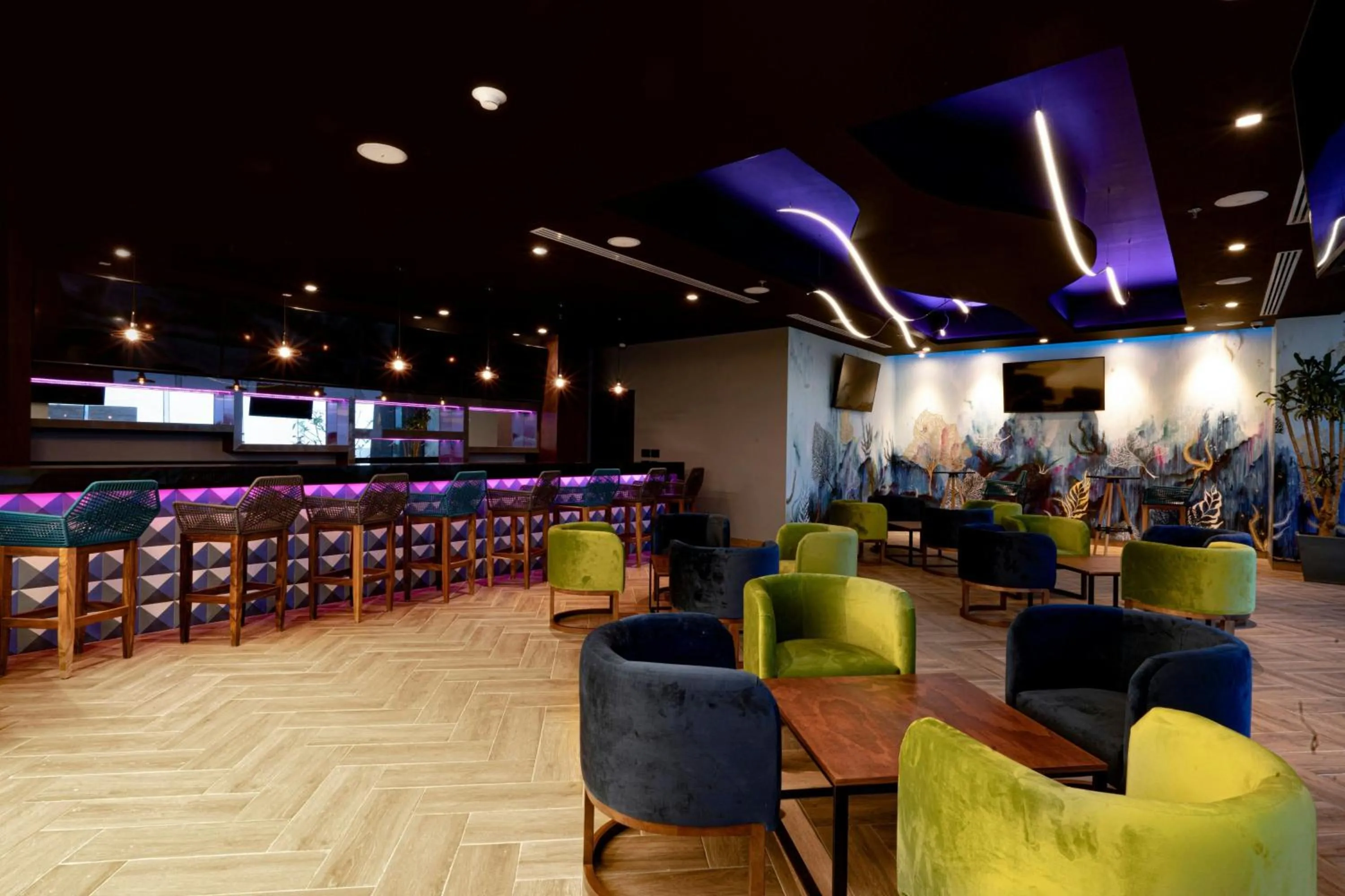 Lounge or bar in Delta Hotels by Marriott Riviera Veracruz
