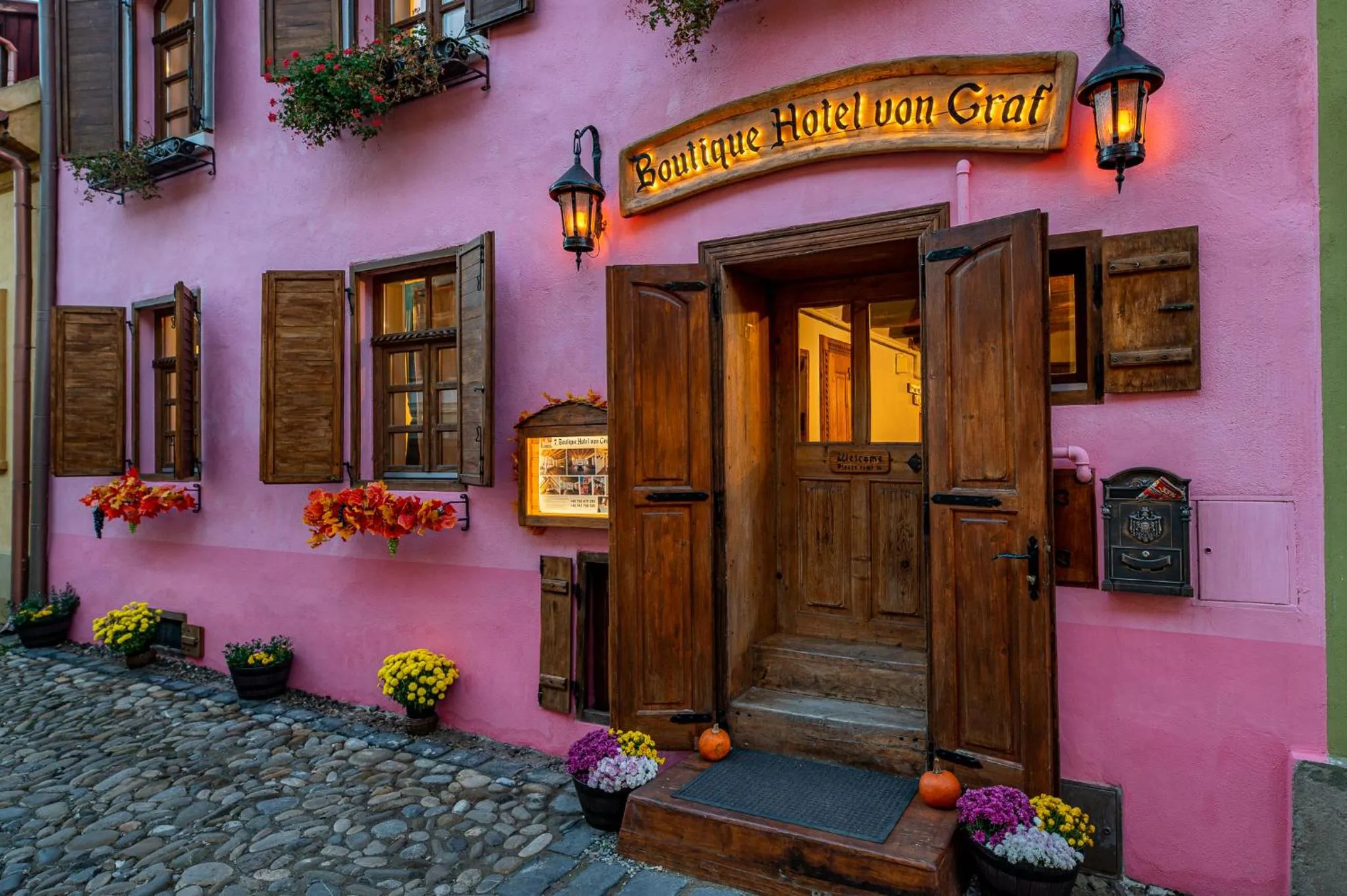 Facade/entrance in Boutique Hotel von Graf