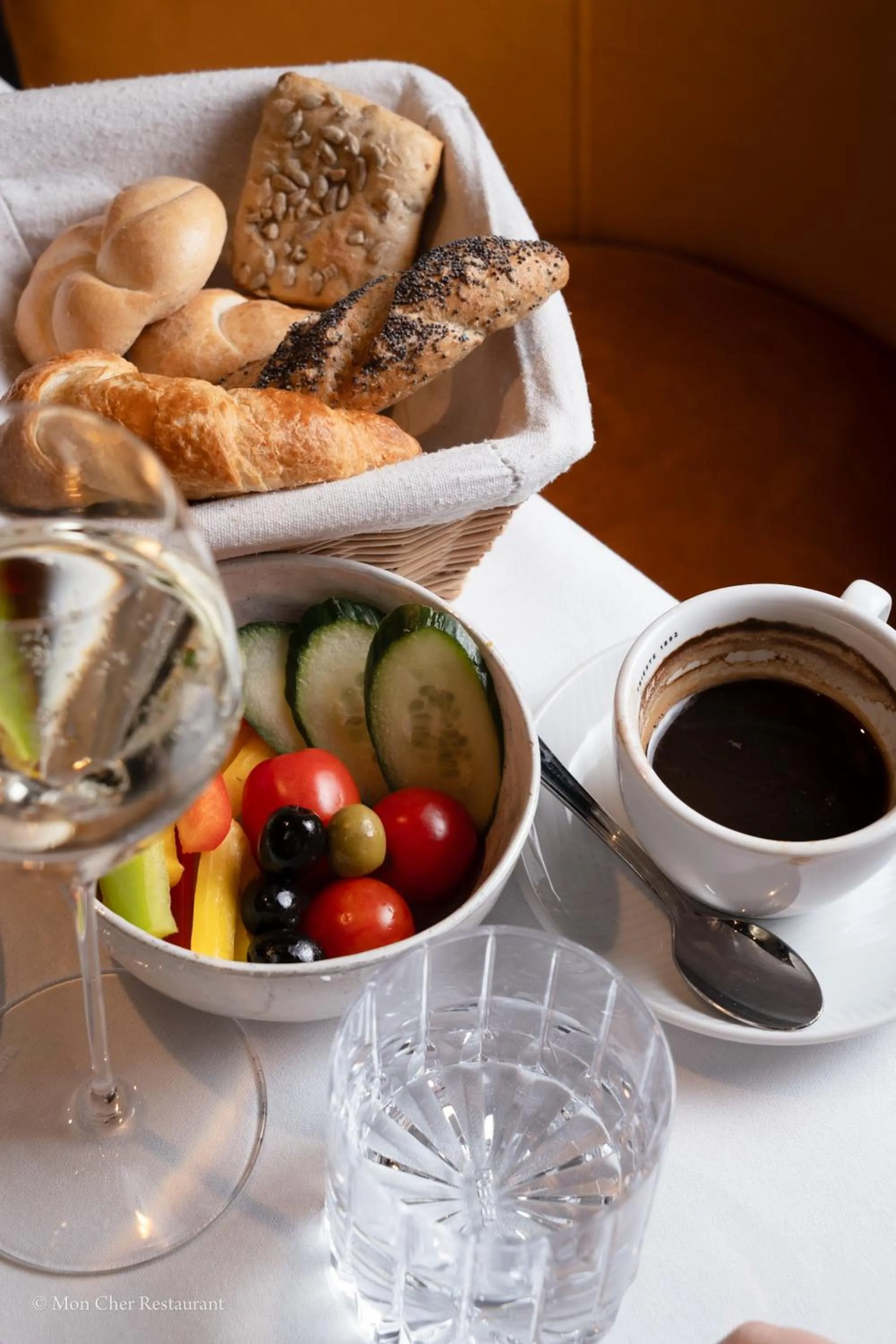 Restaurant/places to eat in O11 Boutique Hotel Vienna