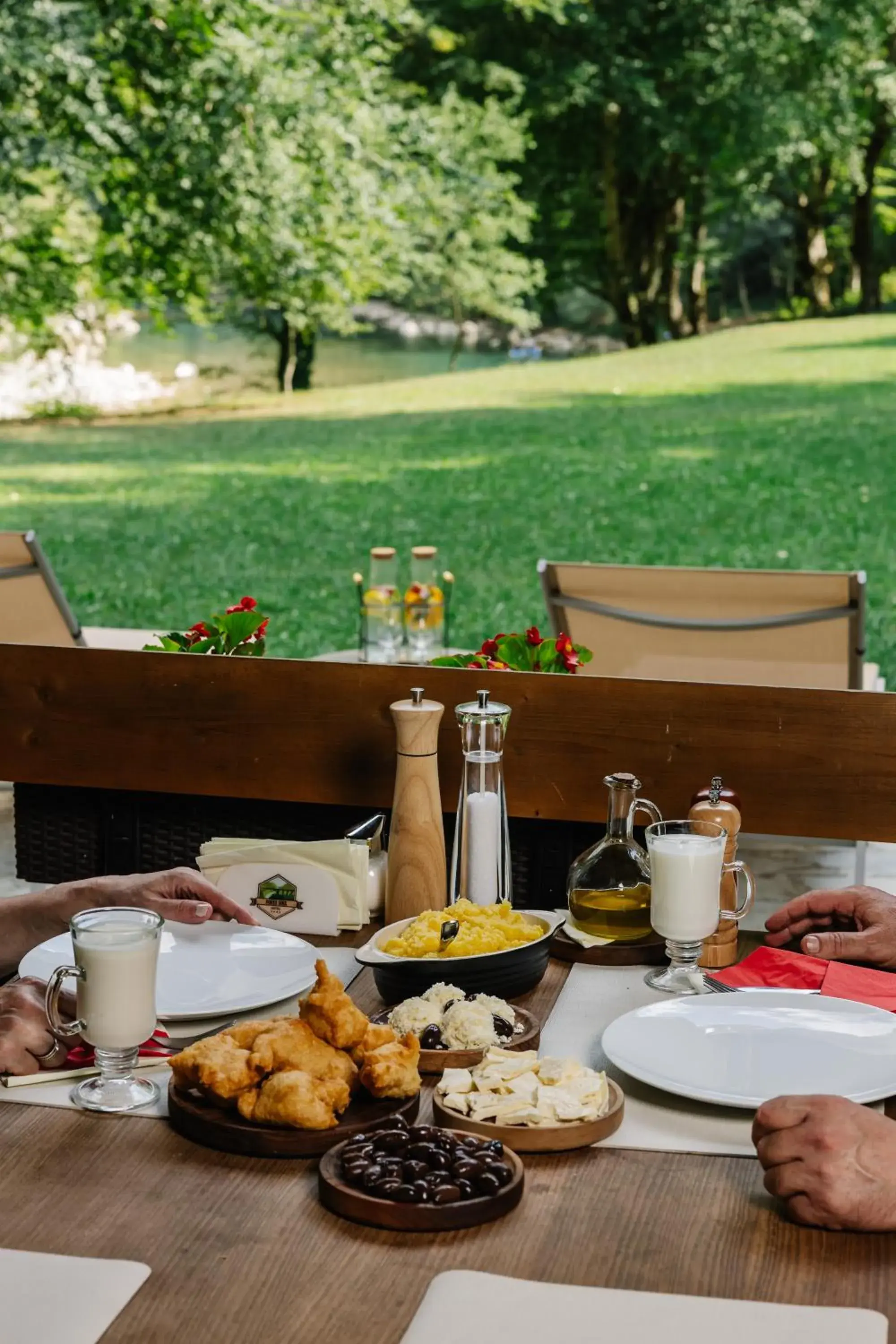 Food and drinks in Hotel Porto Tara Food and drinks in Hotel Porto Tara