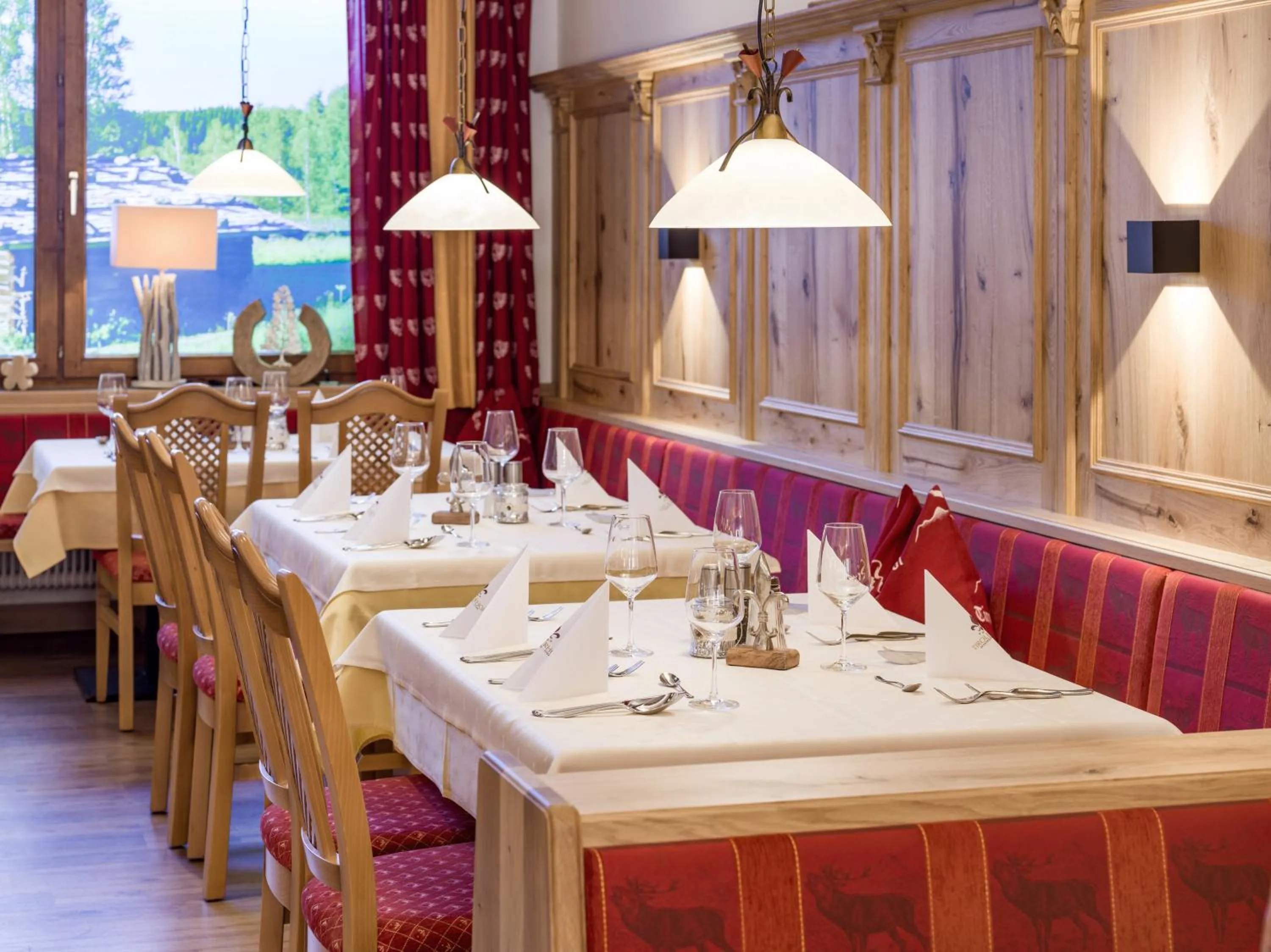 Restaurant/places to eat in Sporthotel Tirolerhof