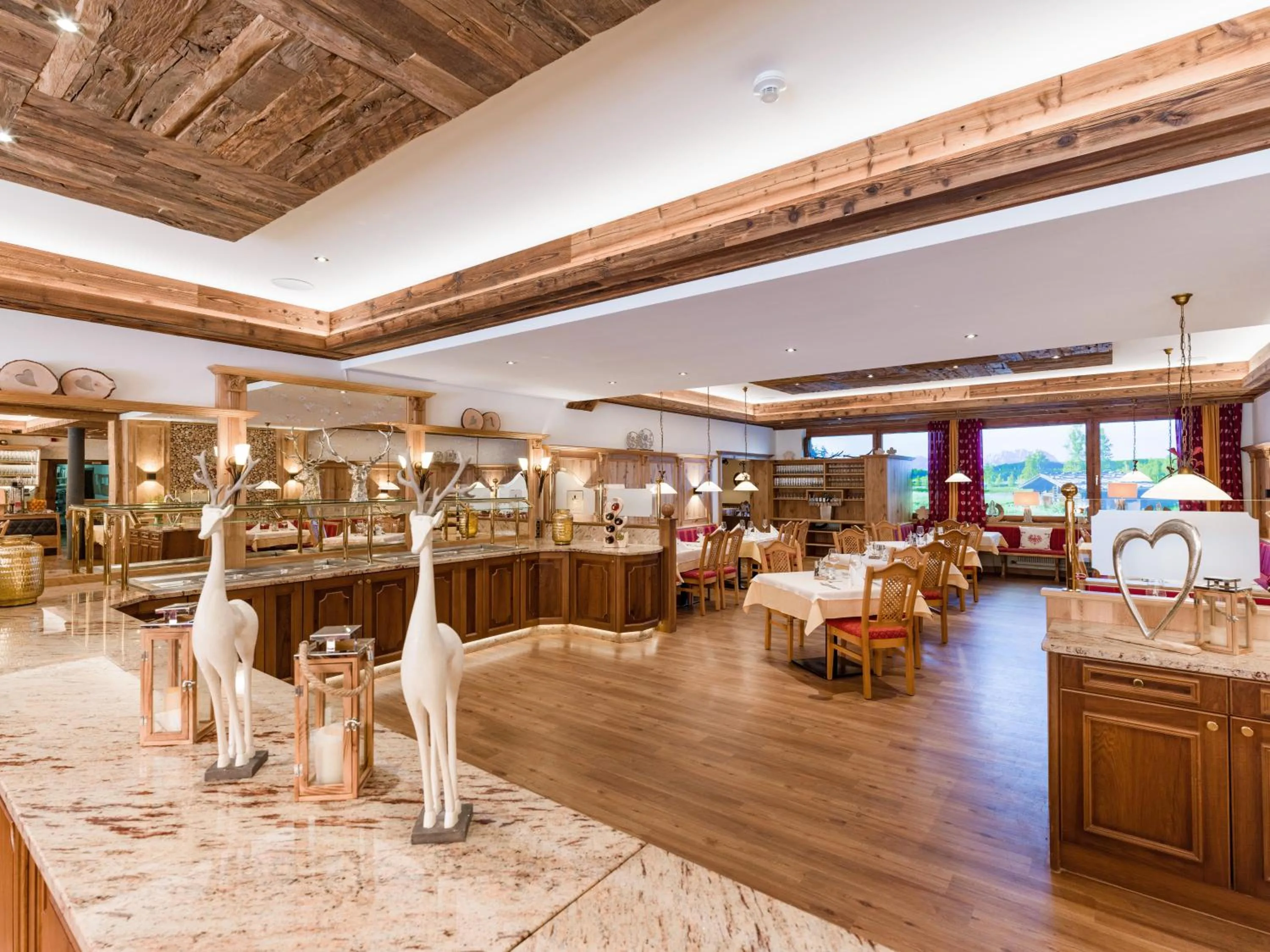 Restaurant/places to eat in Sporthotel Tirolerhof