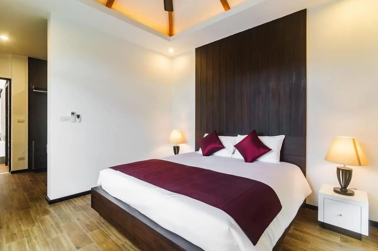 Bed in Shanti Villas x MonthStayZ Thailand