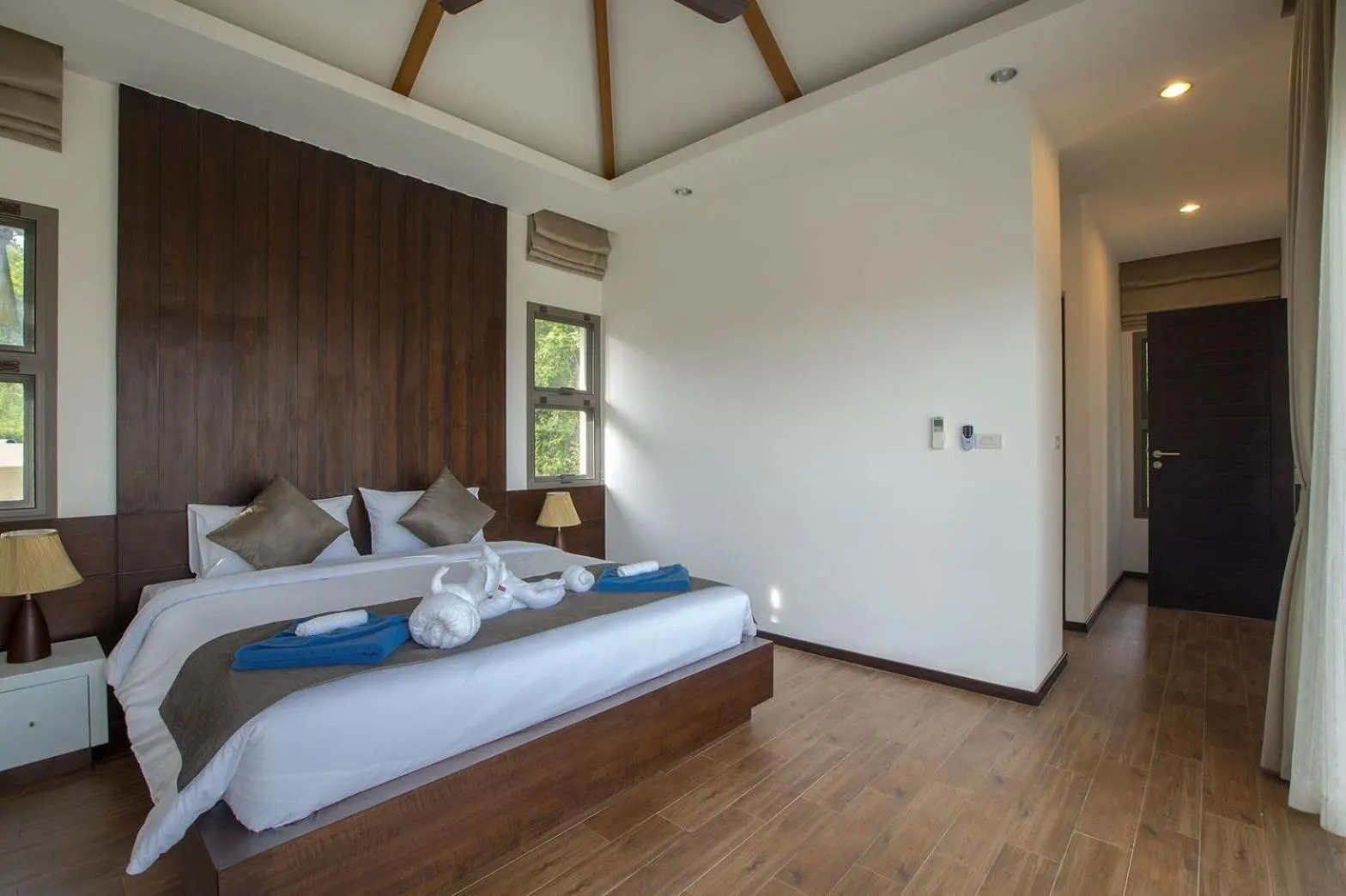 Bed in Shanti Villas x MonthStayZ Thailand