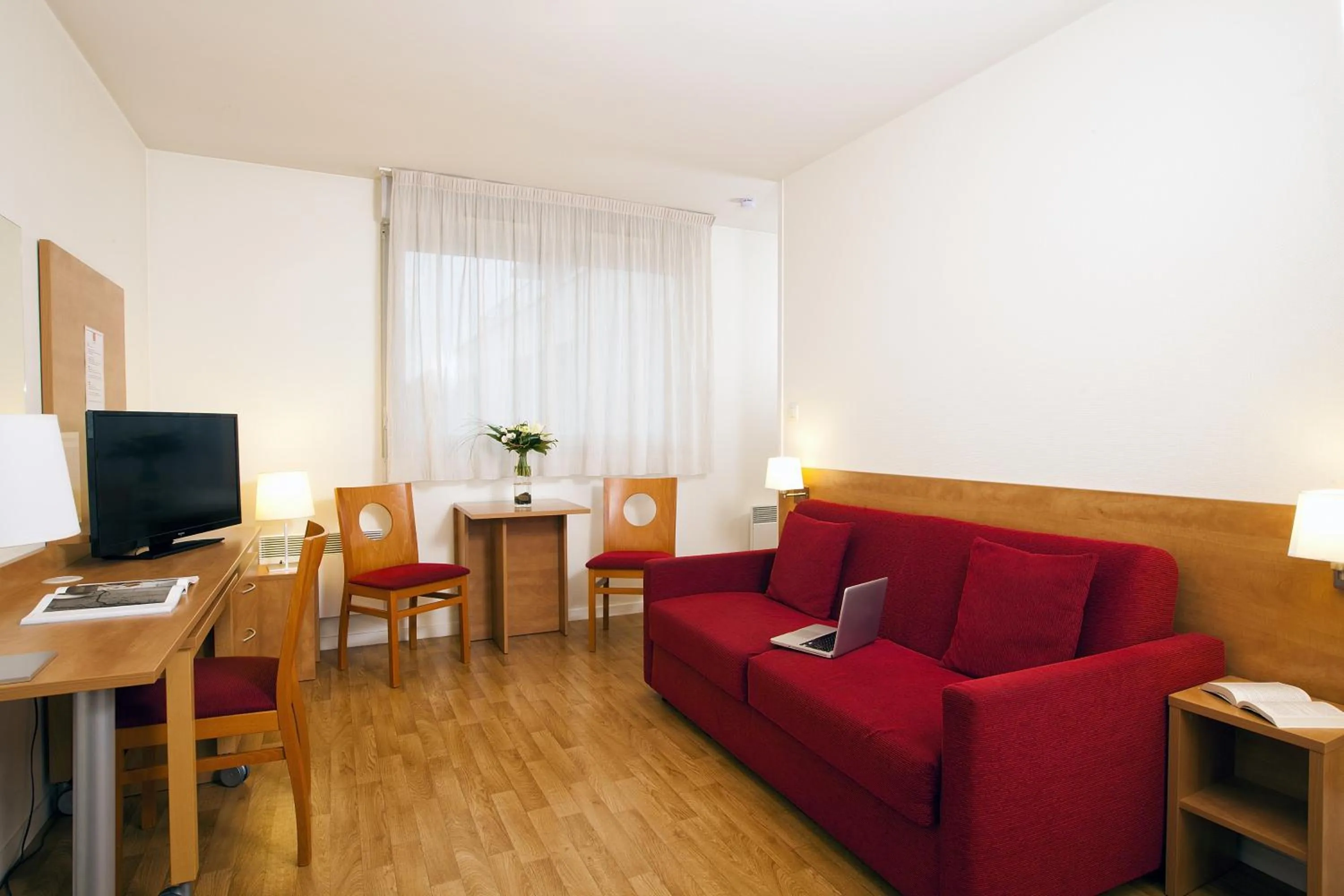 Seating area in Séjours & Affaires Rennes Villa Camilla