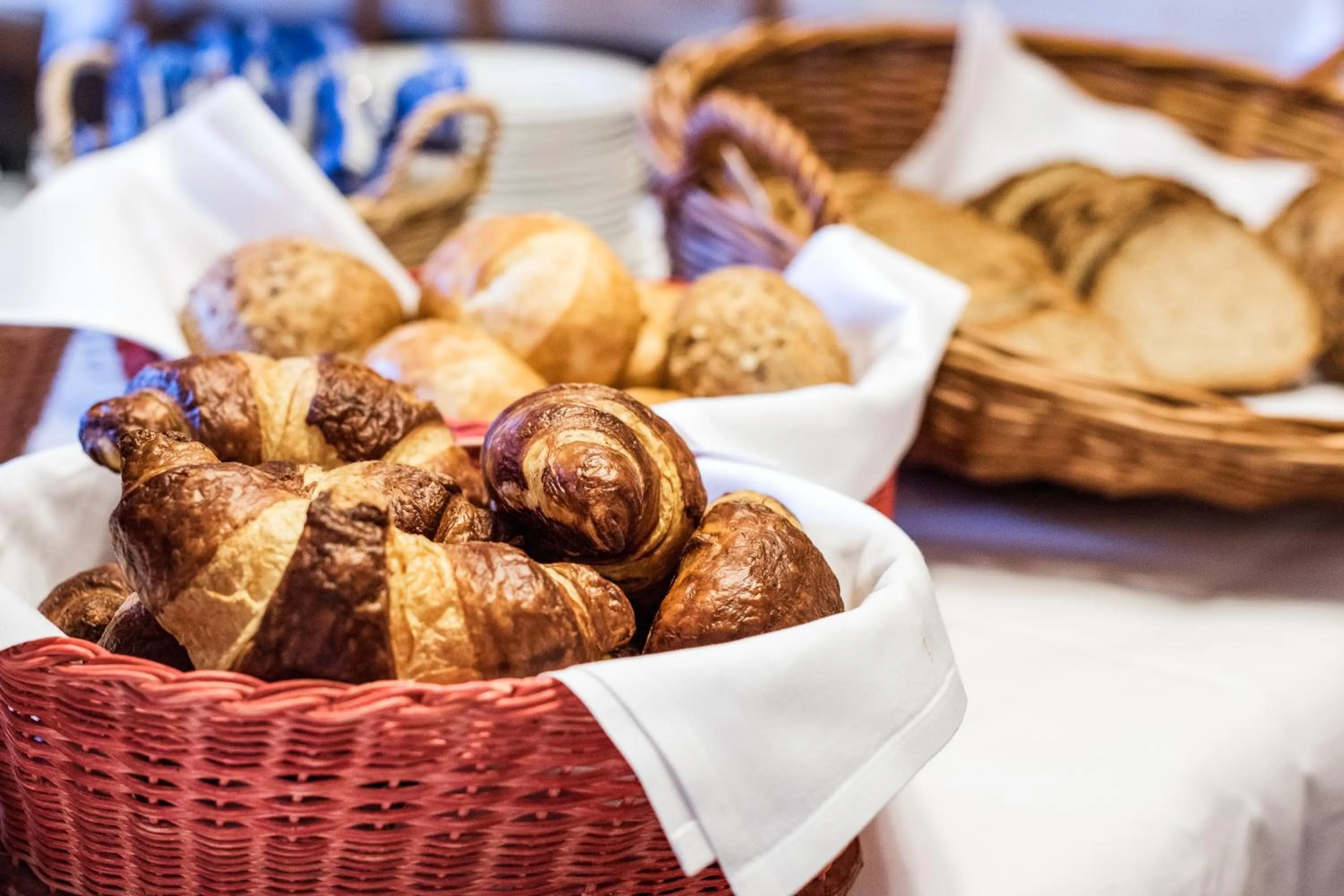 Buffet breakfast in Hotel Jungfraublick