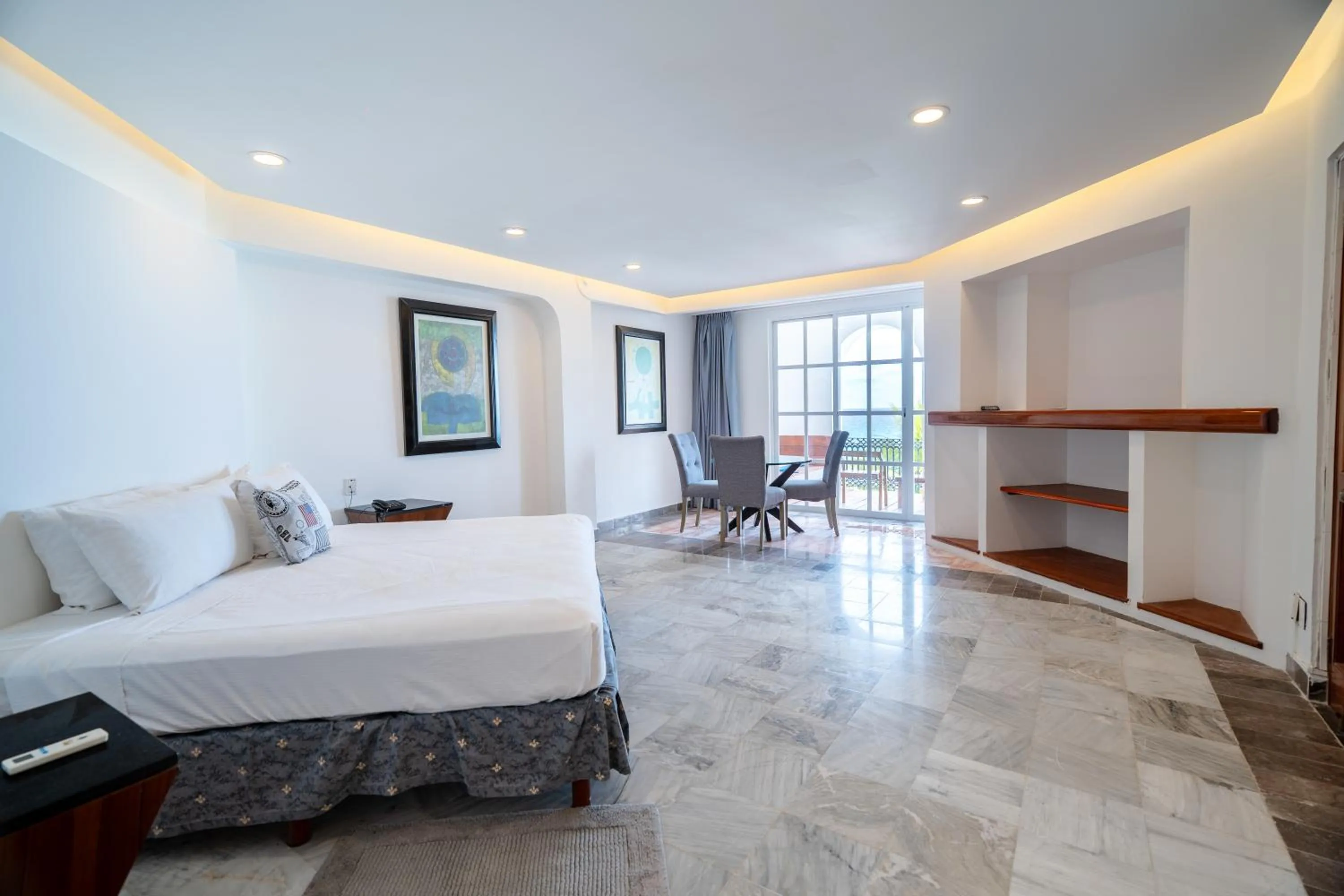 Photo of the whole room, Bed in Hotel y Museo Casa Turquesa