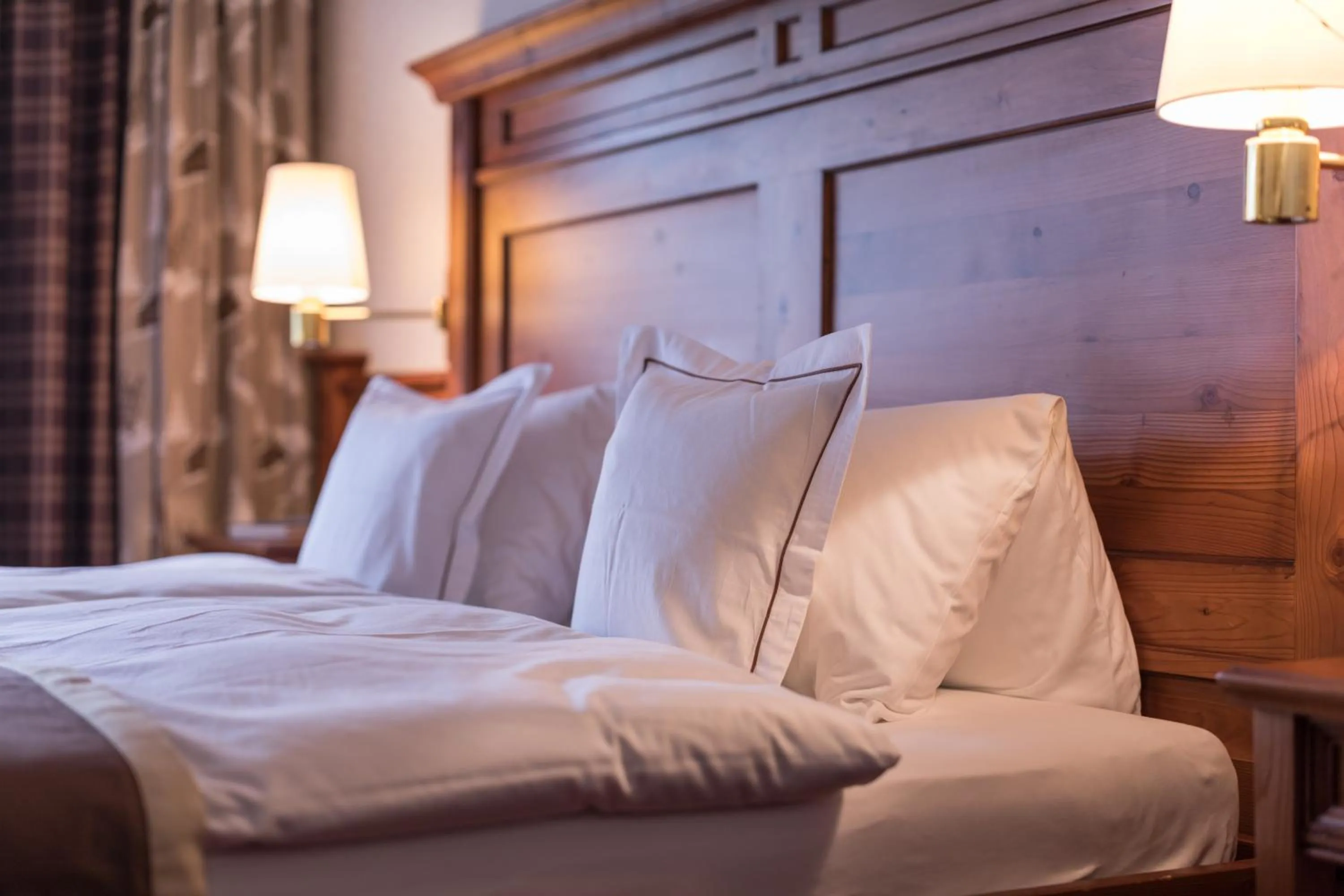 Bed in National Zermatt - Matterhorn Views, Sunnegga Gateway & SPA