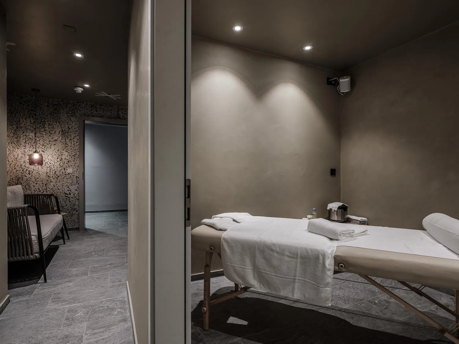 Massage in National Zermatt - Matterhorn Views, Sunnegga Gateway & SPA