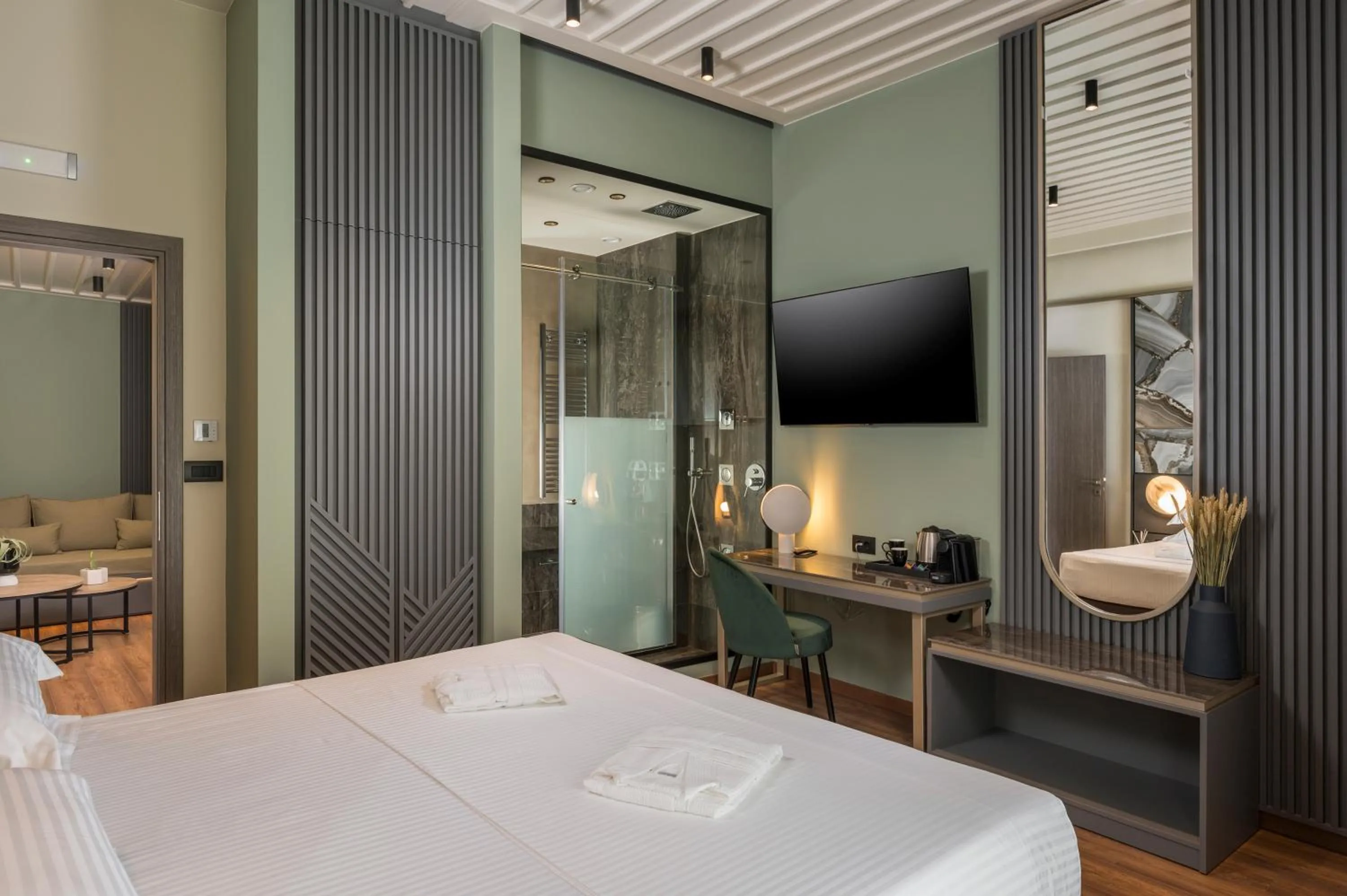 TV and multimedia, Bed in Veneri Boutique Suites