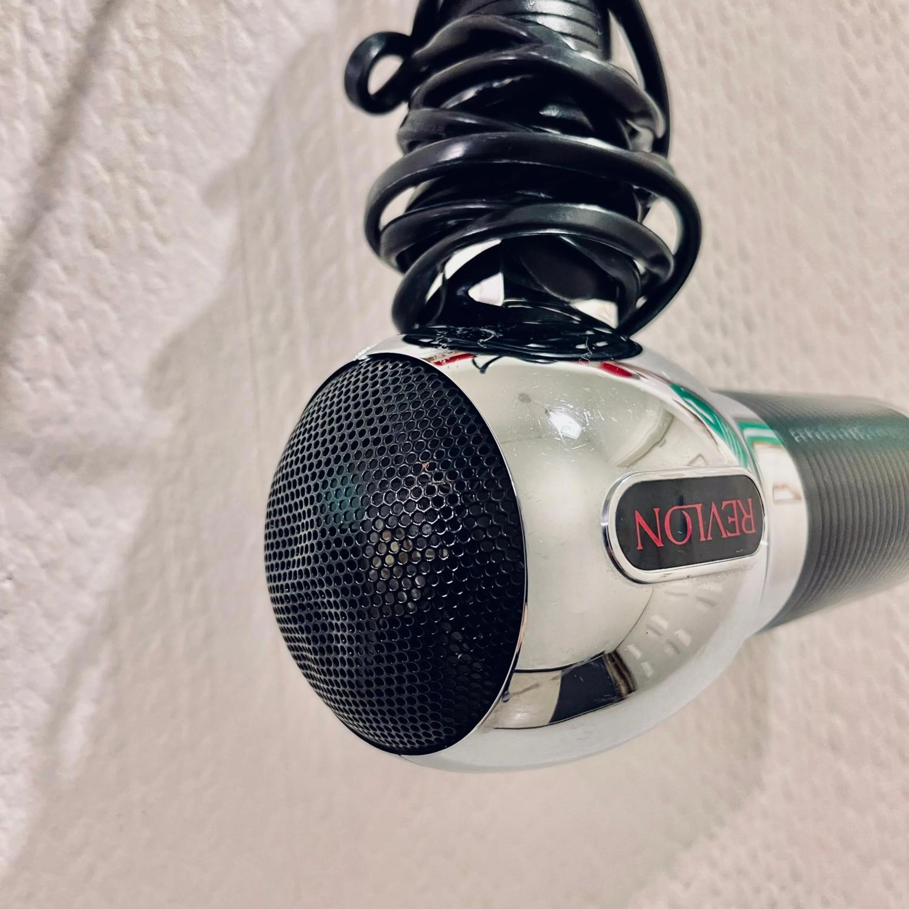 hair dryier in Senate Hotel