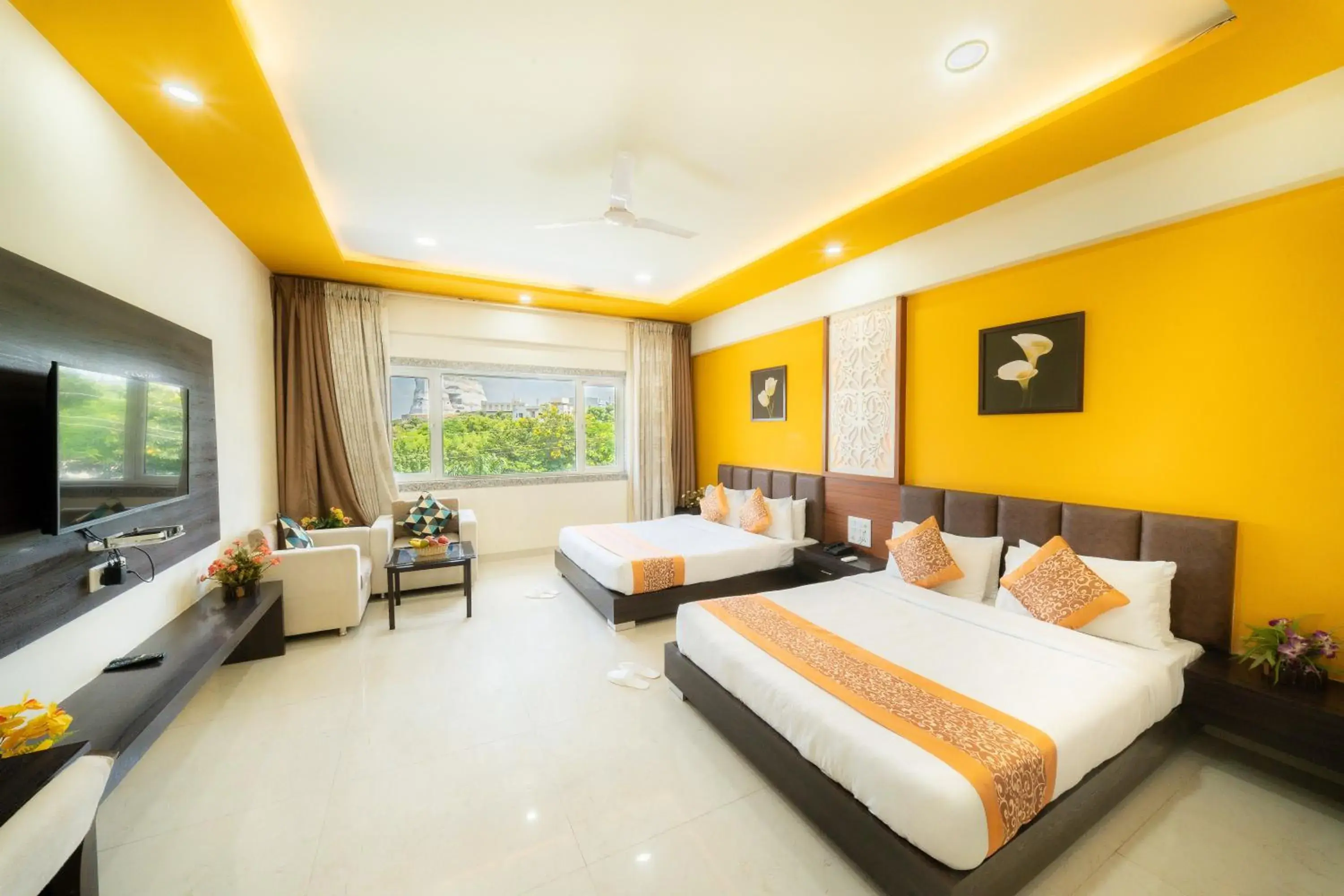 Bed in The Sky Imperial- Hotel Gopal Darshan Bed in The Sky Imperial- Hotel Gopal Darshan