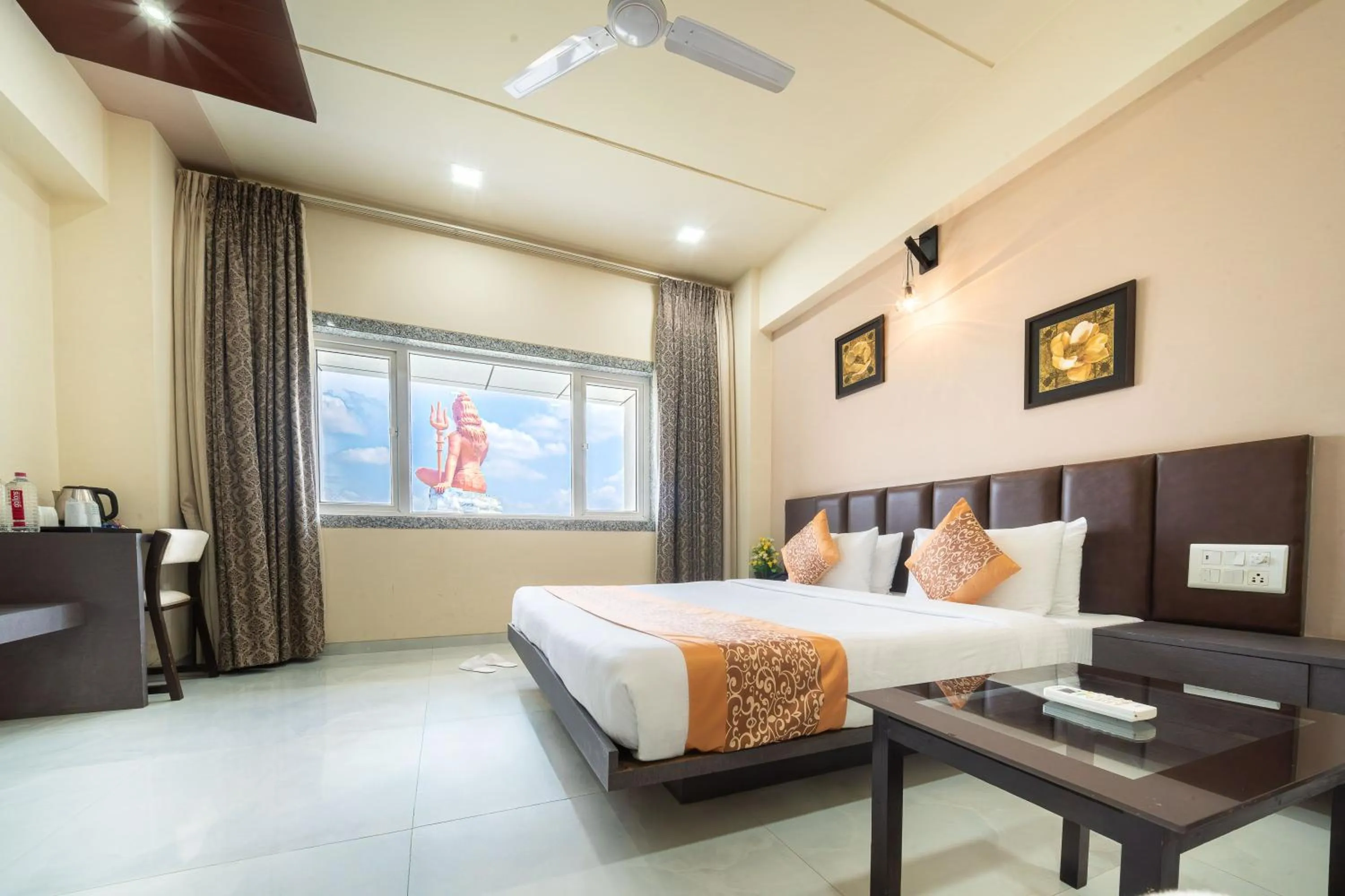 TV and multimedia, Bed in The Sky Imperial- Hotel Gopal Darshan