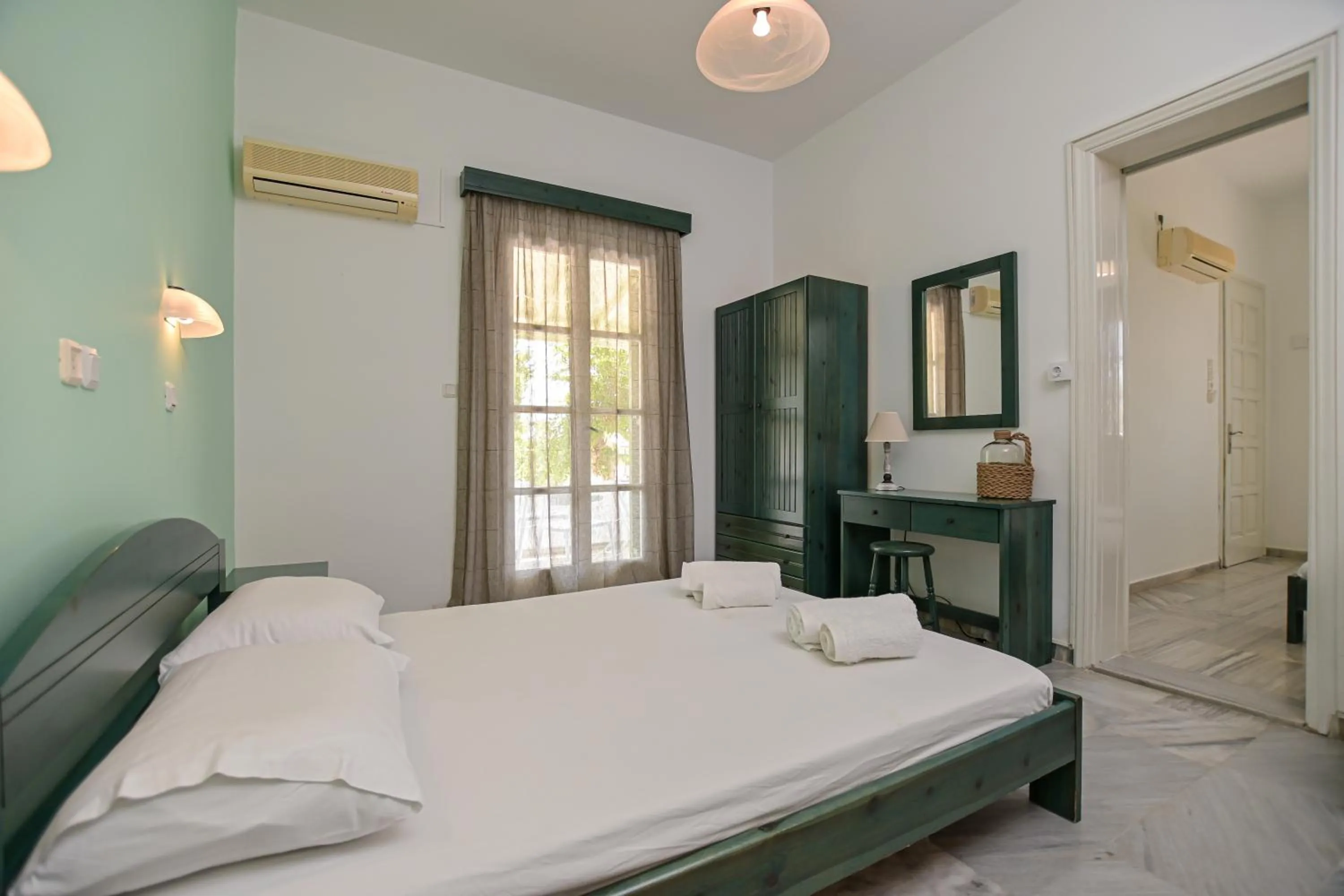 Bed in Naxian Garden of Senses