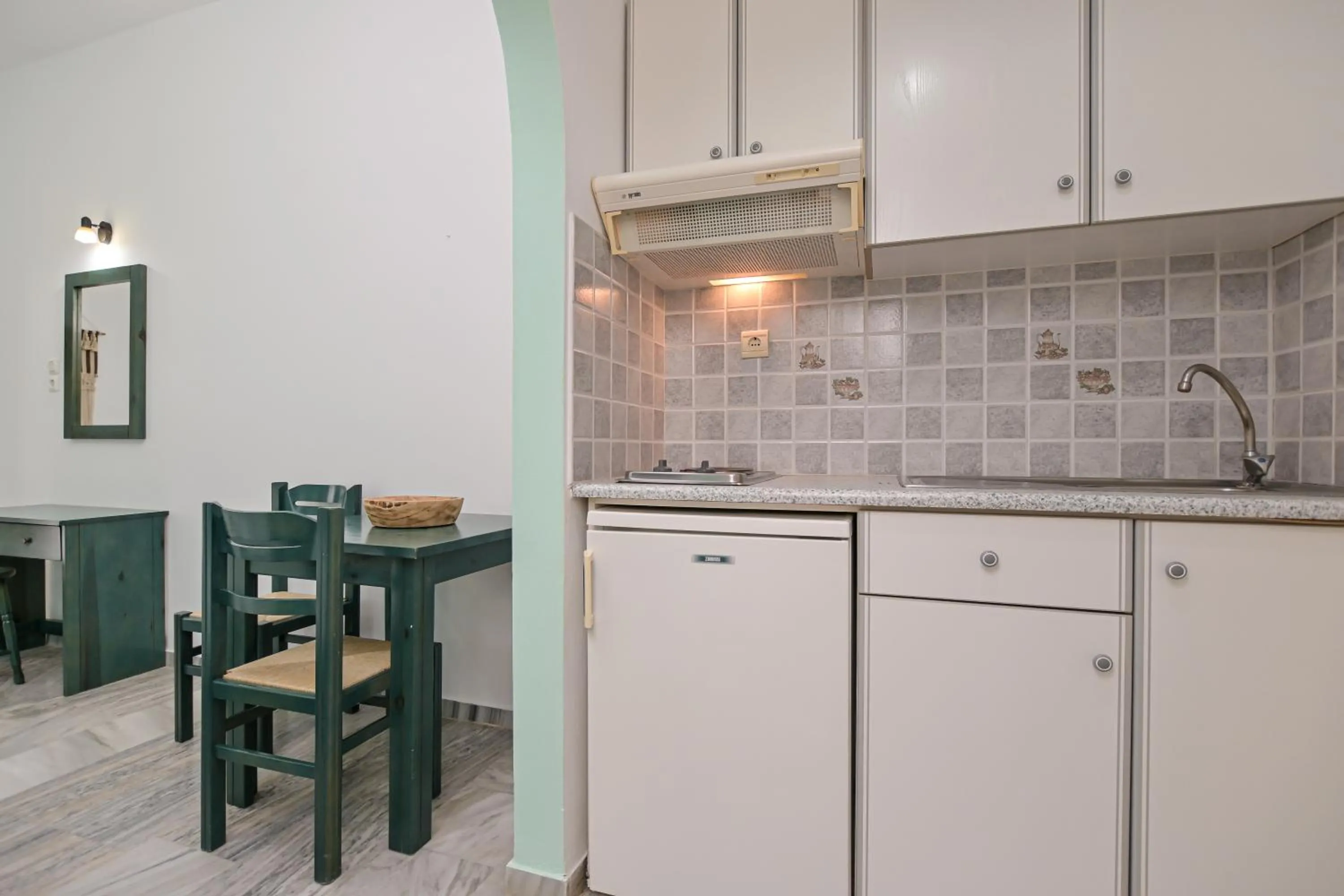 Kitchen or kitchenette in Naxian Garden of Senses