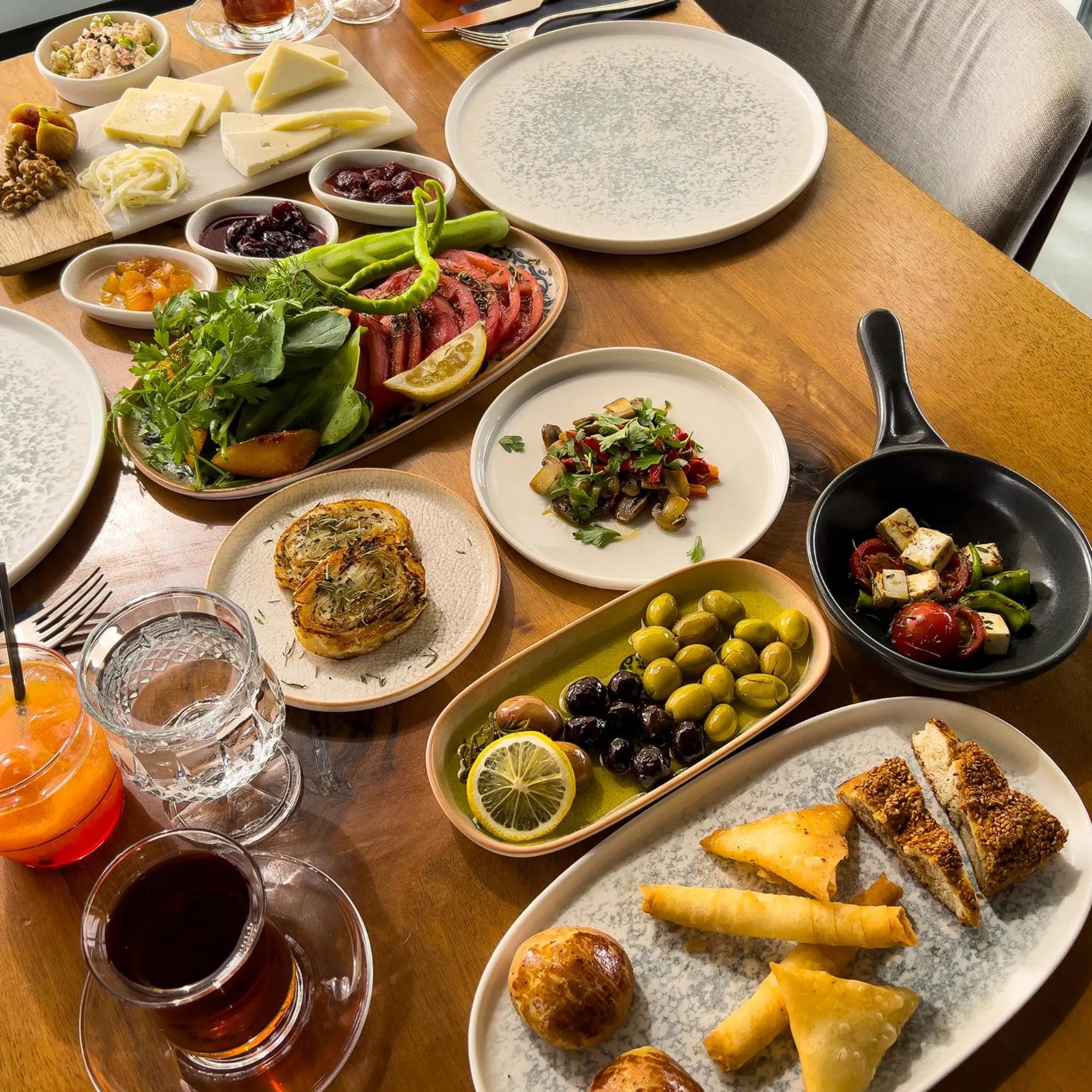 Breakfast in CUNDA PİER OTEL