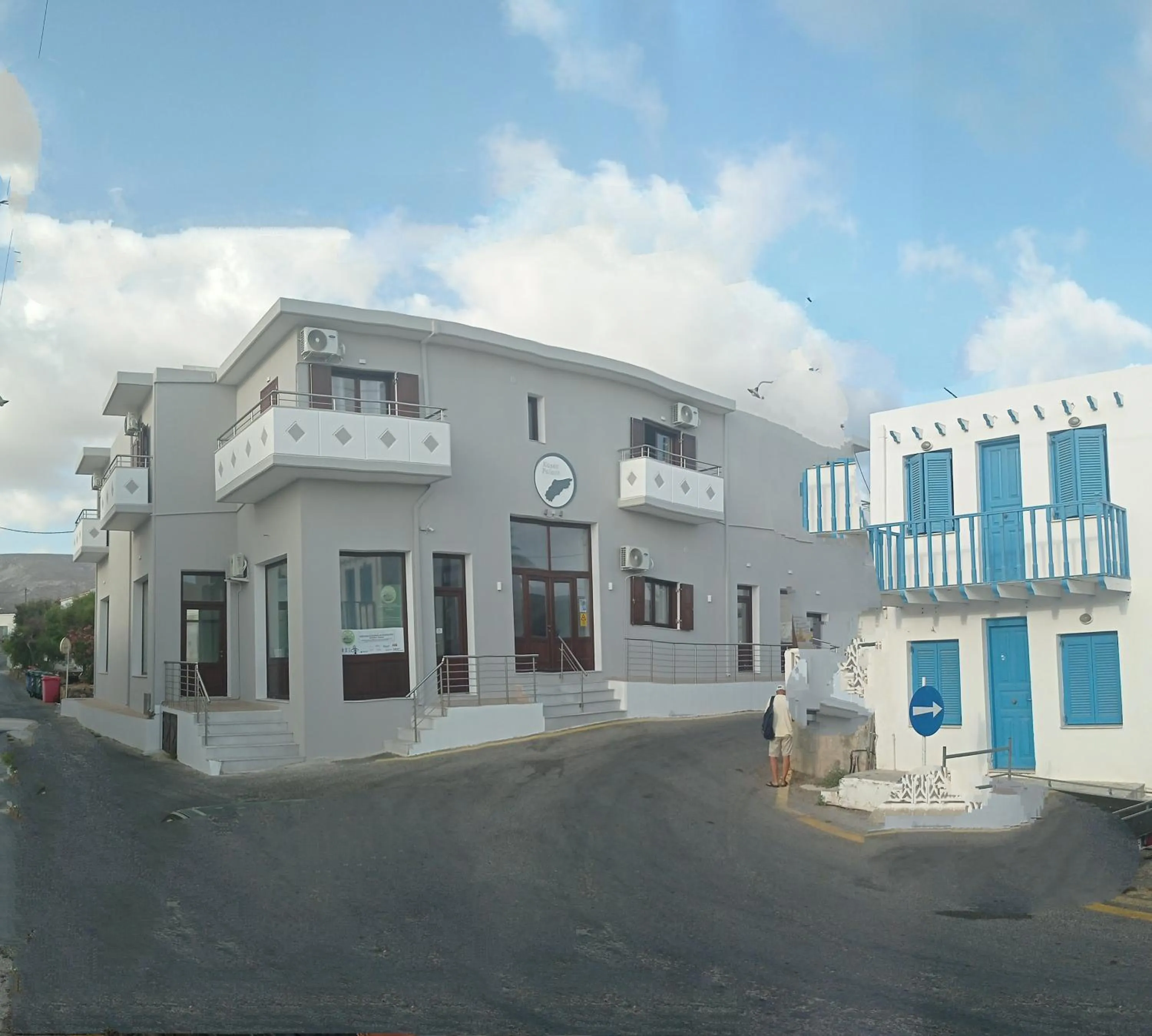 Property building in Kasos Palace