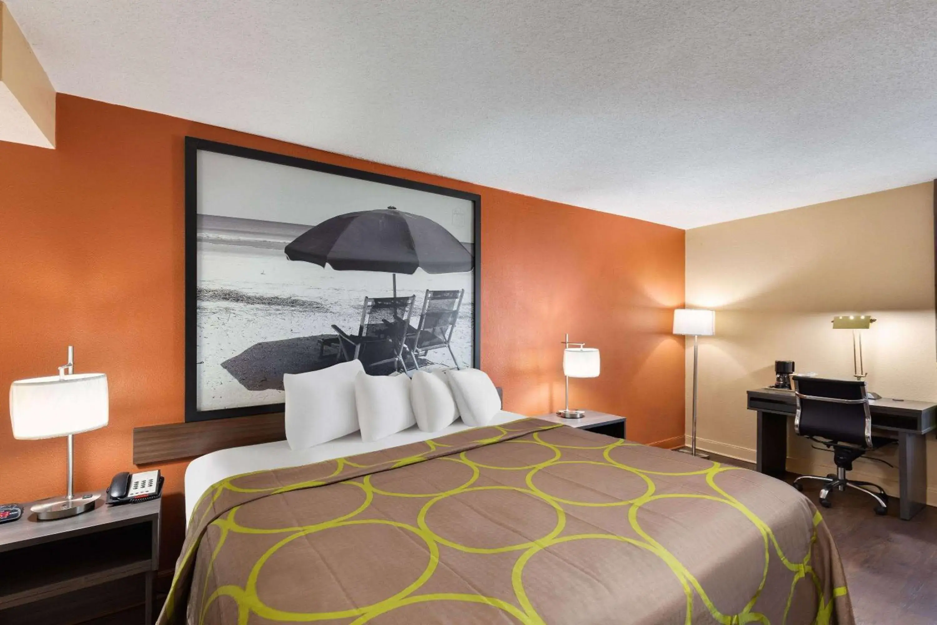 Photo of the whole room, Bed in Super 8 by Wyndham Myrtle Beach/Market Common Area Photo of the whole room, Bed in Super 8 by Wyndham Myrtle Beach/Market Common Area