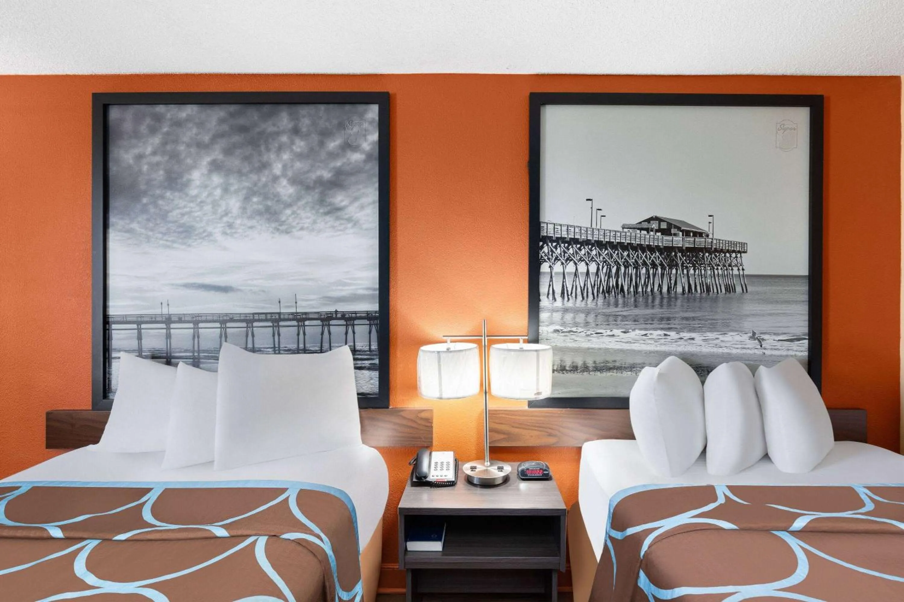 Photo of the whole room, Bed in Super 8 by Wyndham Myrtle Beach/Market Common Area