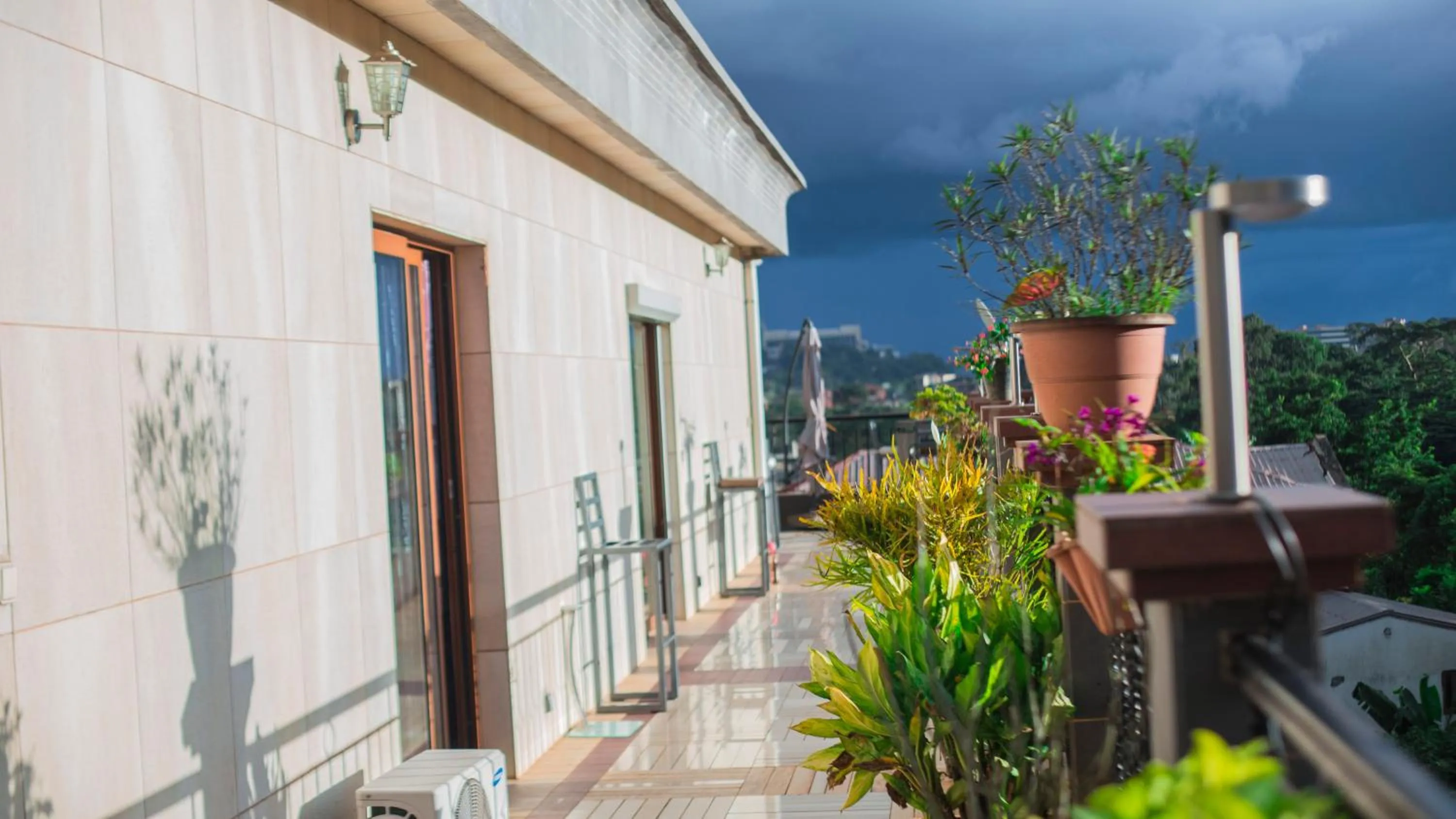 Patio in Residence MASSOU