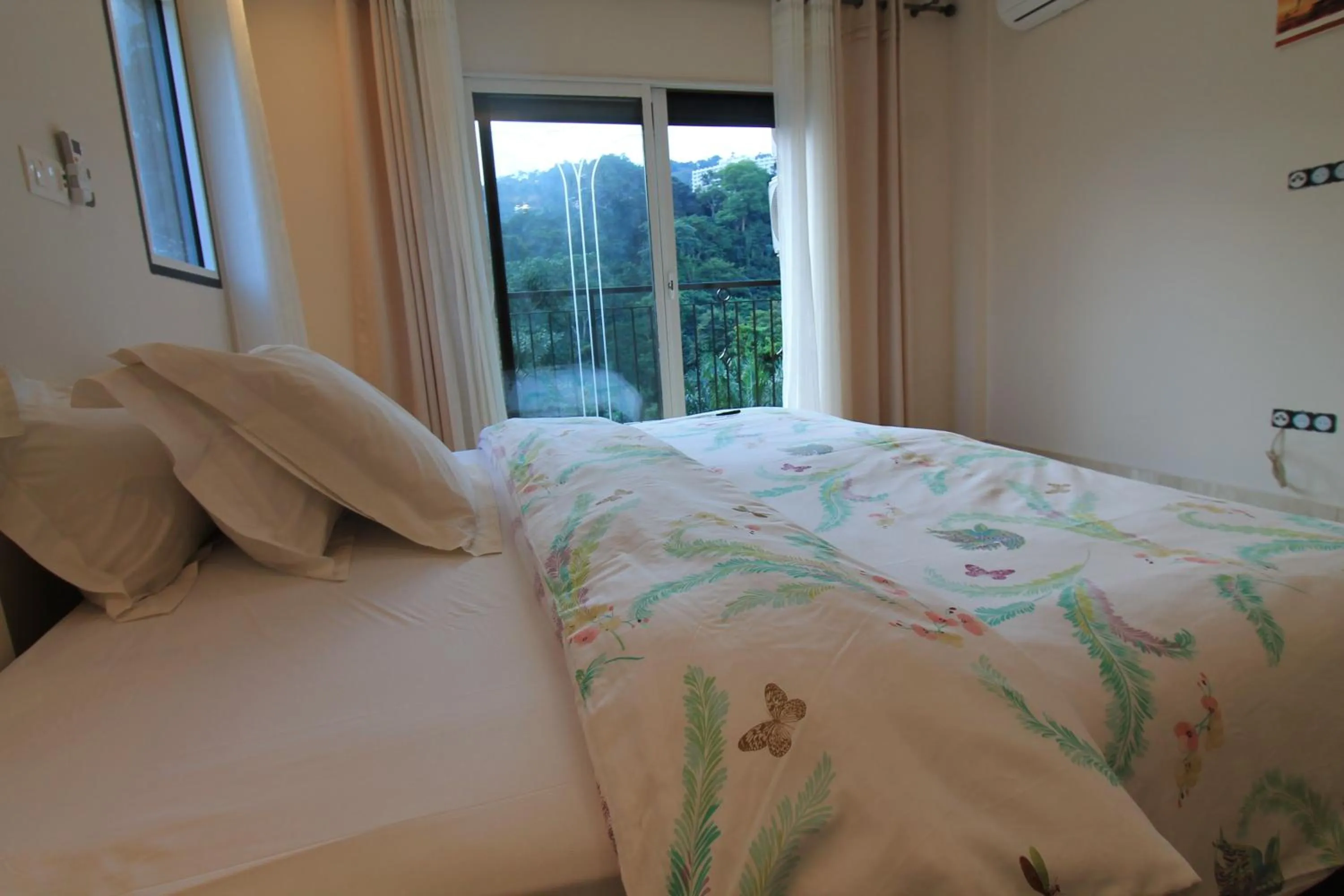 Mountain view, Bed in Residence MASSOU