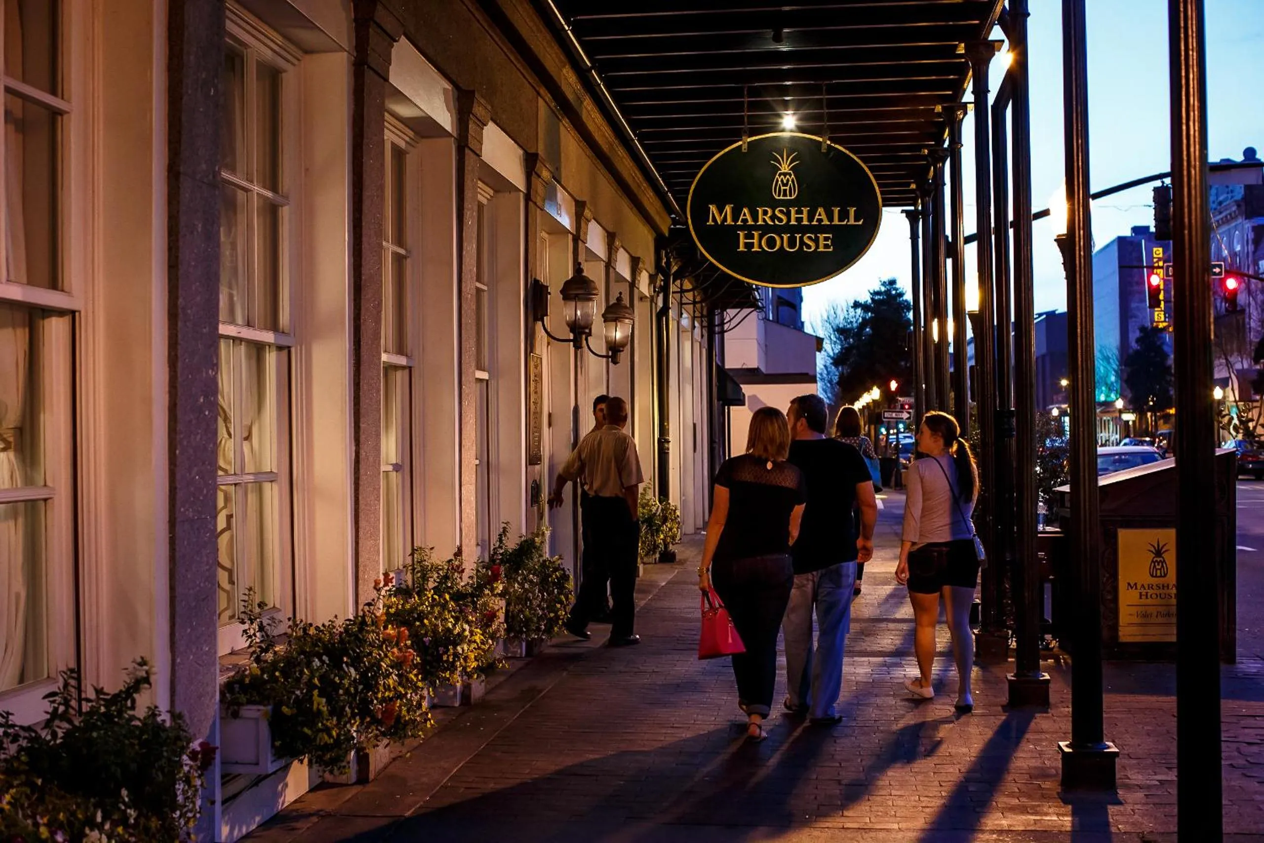People in The Marshall House, Historic Inns of Savannah Collection