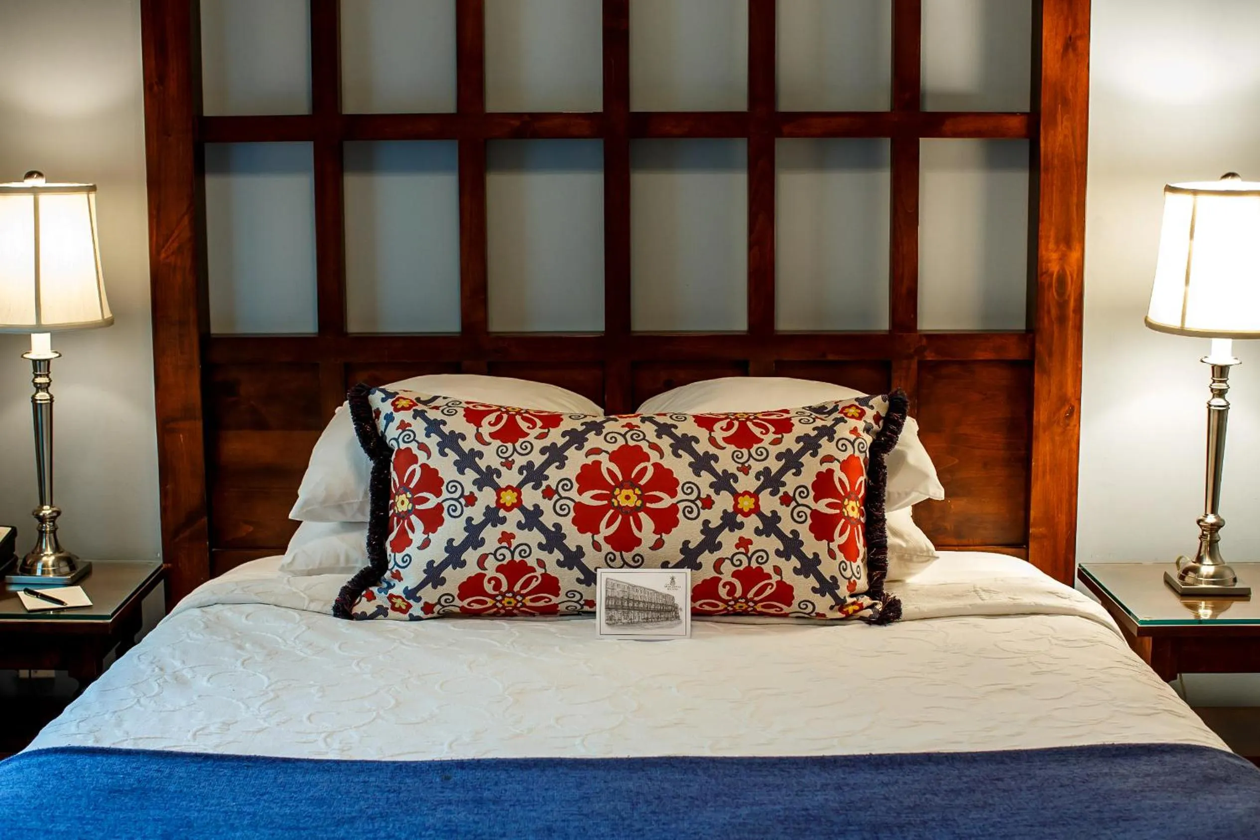 Bed in The Marshall House, Historic Inns of Savannah Collection