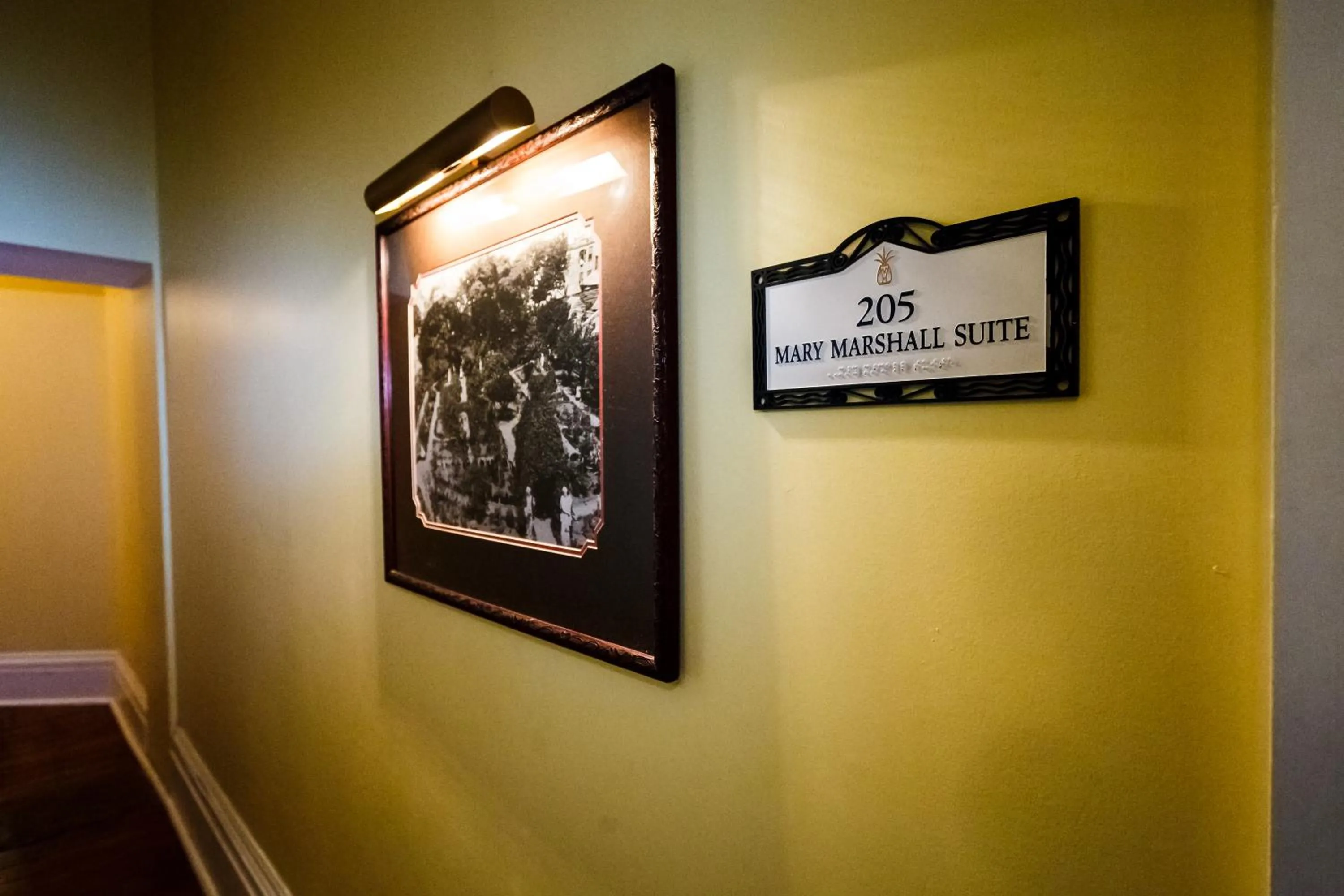 Bedroom in The Marshall House, Historic Inns of Savannah Collection