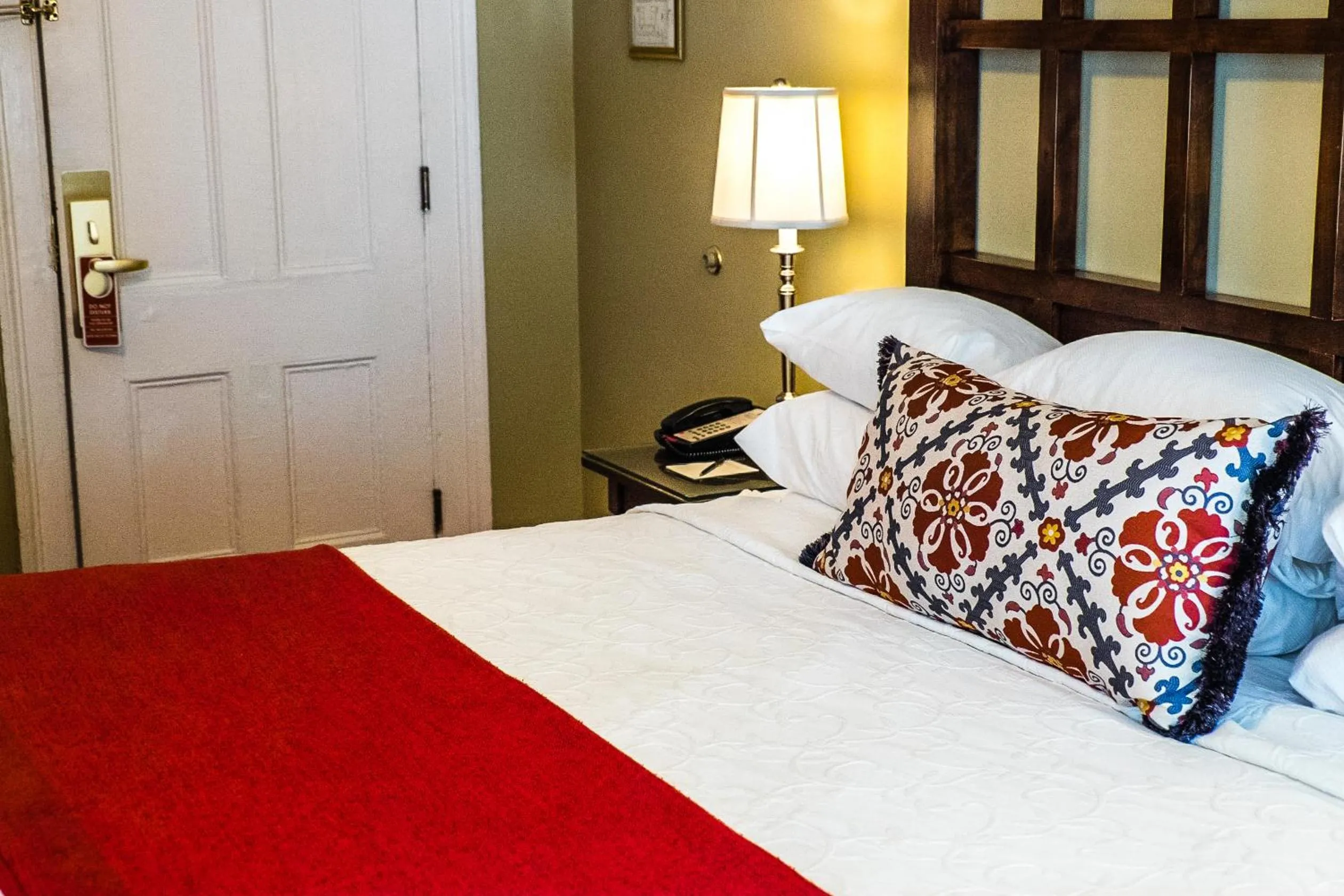 Bed in The Marshall House, Historic Inns of Savannah Collection