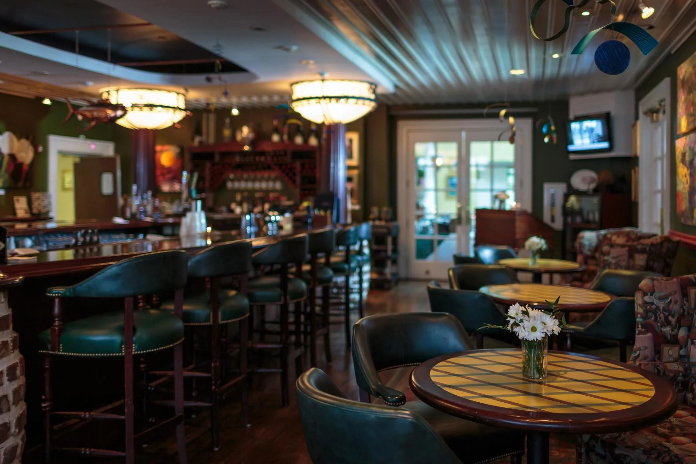 Restaurant/places to eat in The Marshall House, Historic Inns of Savannah Collection