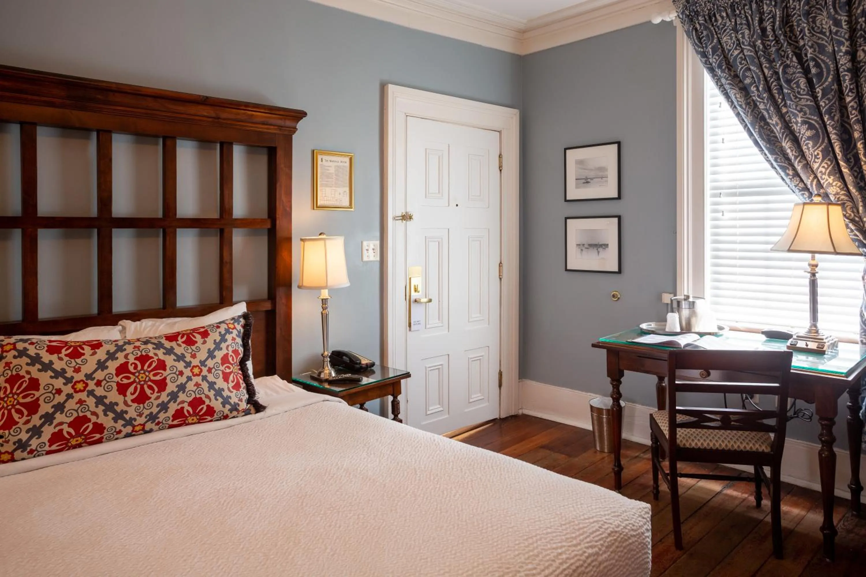 Bedroom, Bed in The Marshall House, Historic Inns of Savannah Collection