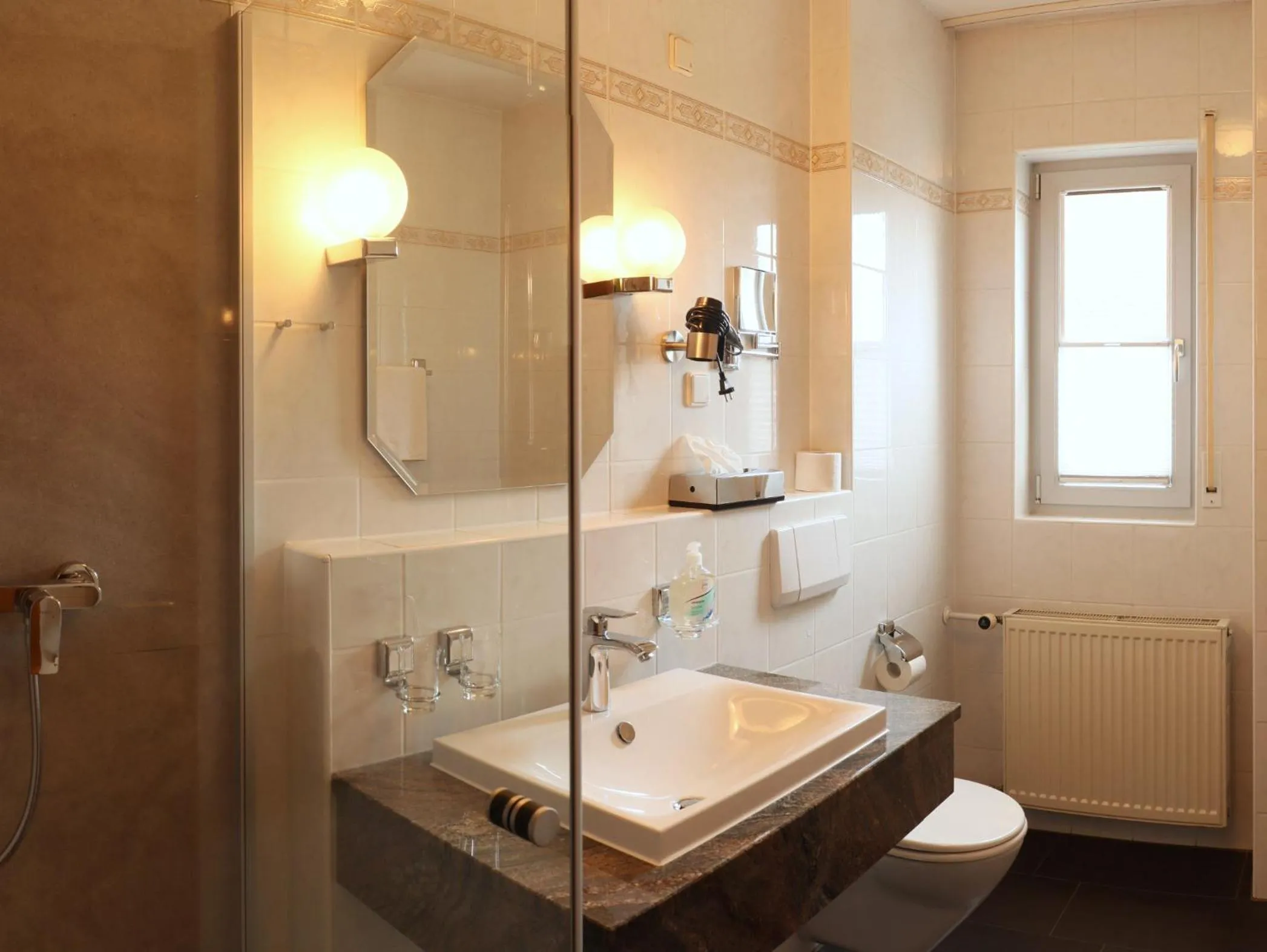 Standard Double Room - single occupancy in Michels Stern