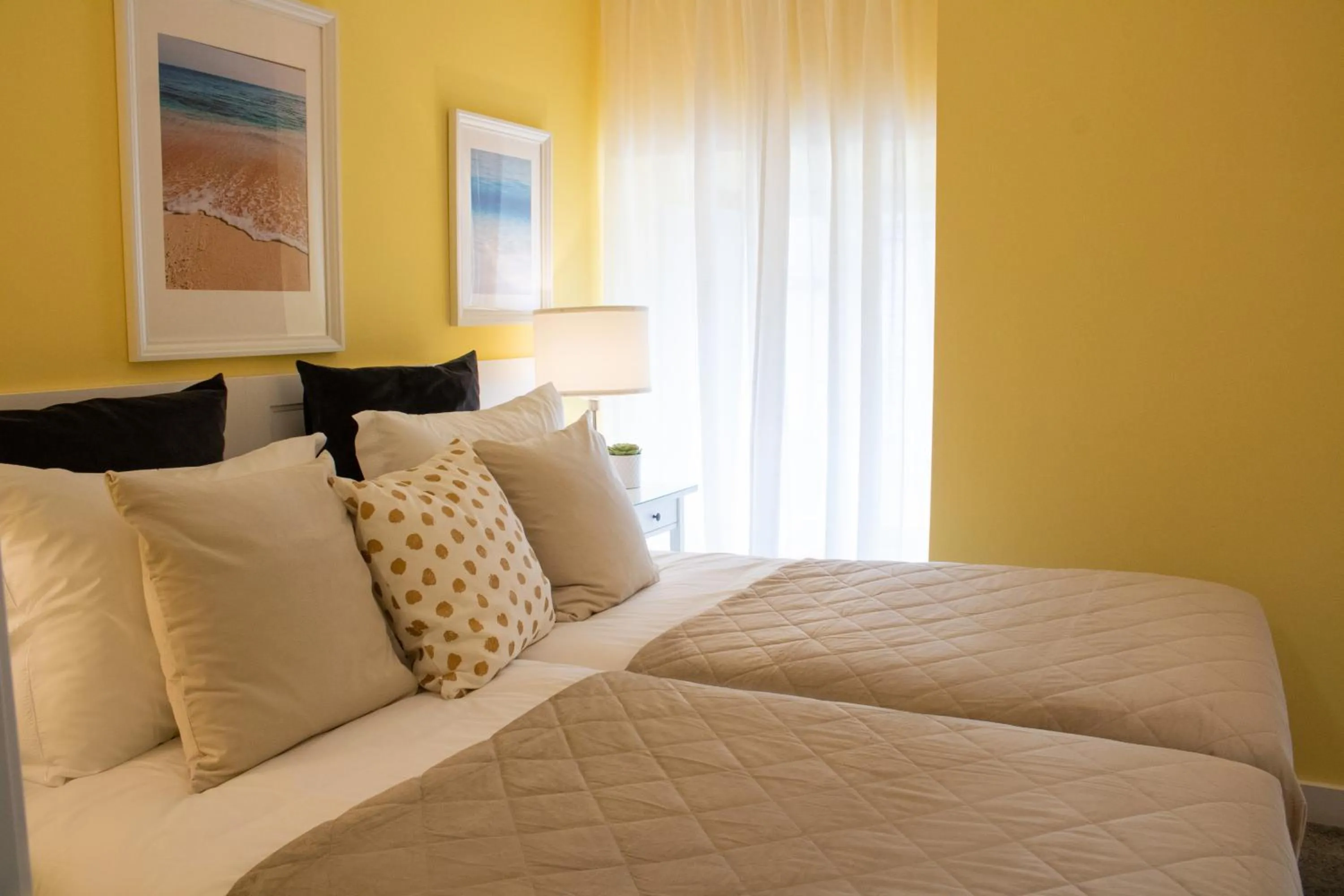 Bedroom, Bed in Kavia Hotel do Largo