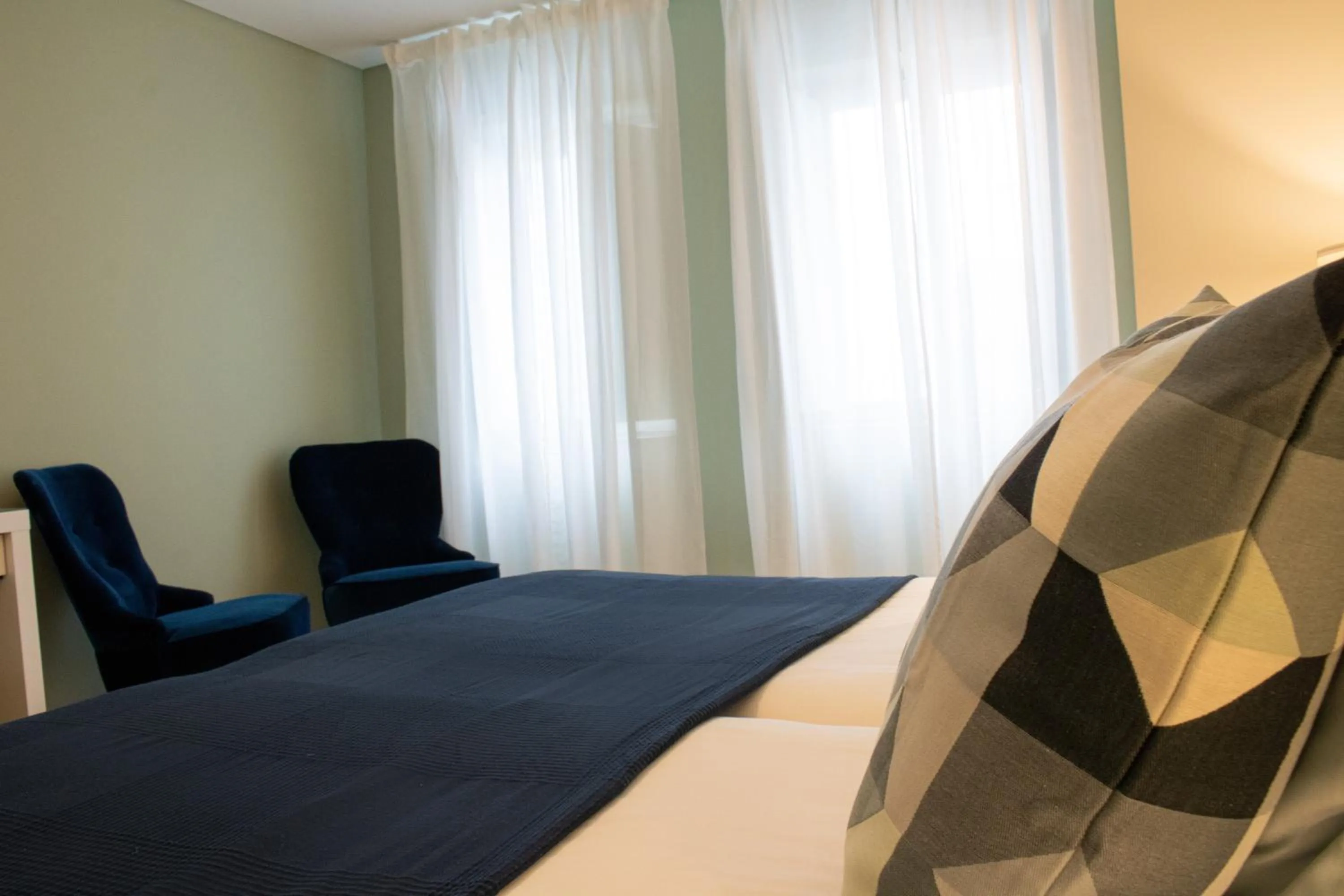 Bedroom, Bed in Kavia Hotel do Largo