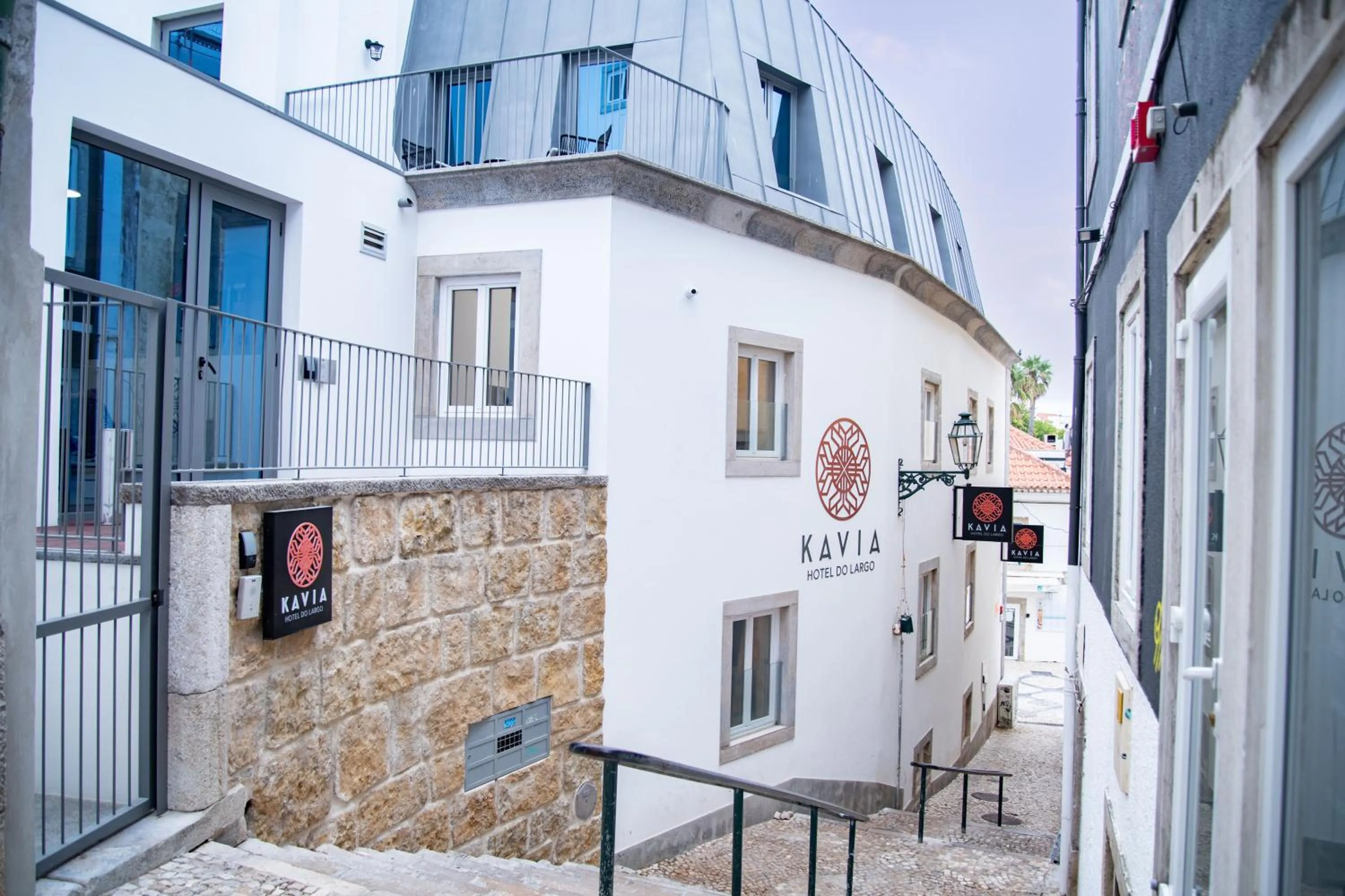 Property building in Kavia Hotel do Largo