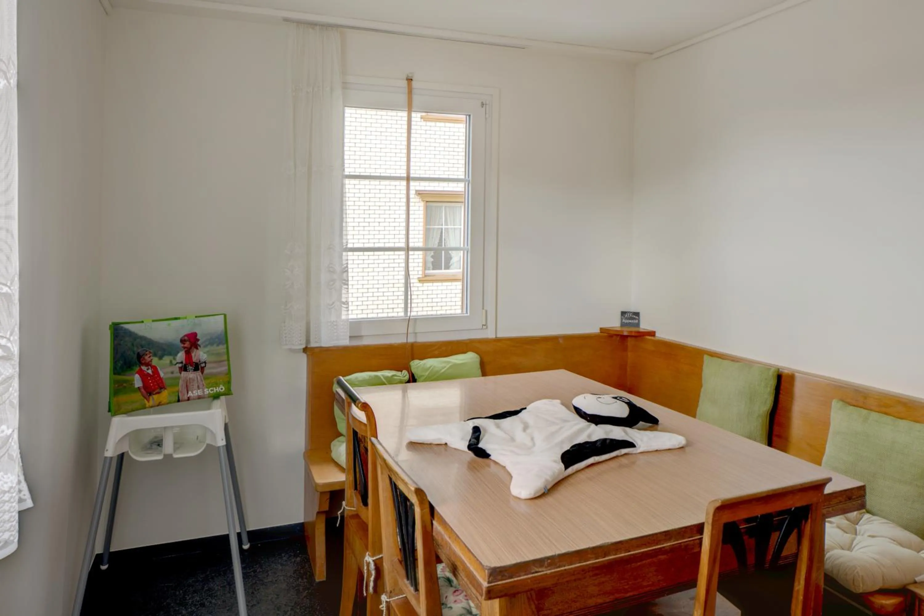 Restaurant/places to eat, Bed in Blattenheimat - im traditionellen Appenzeller Haus