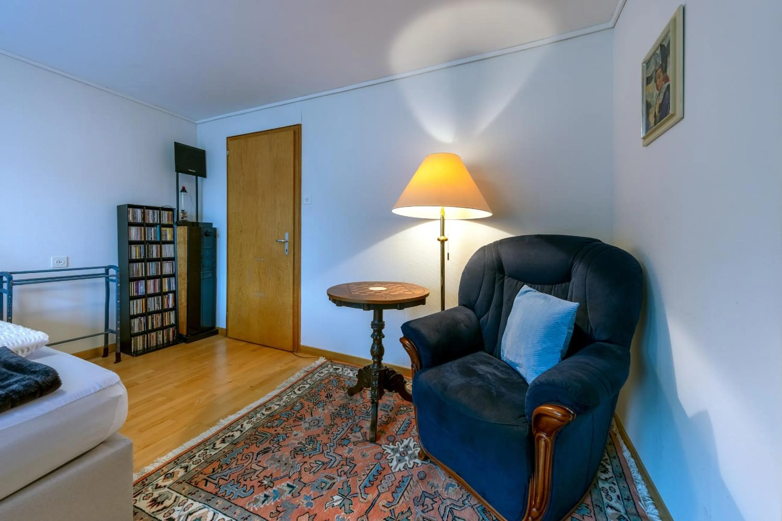 Living room, Bed in Blattenheimat - im traditionellen Appenzeller Haus