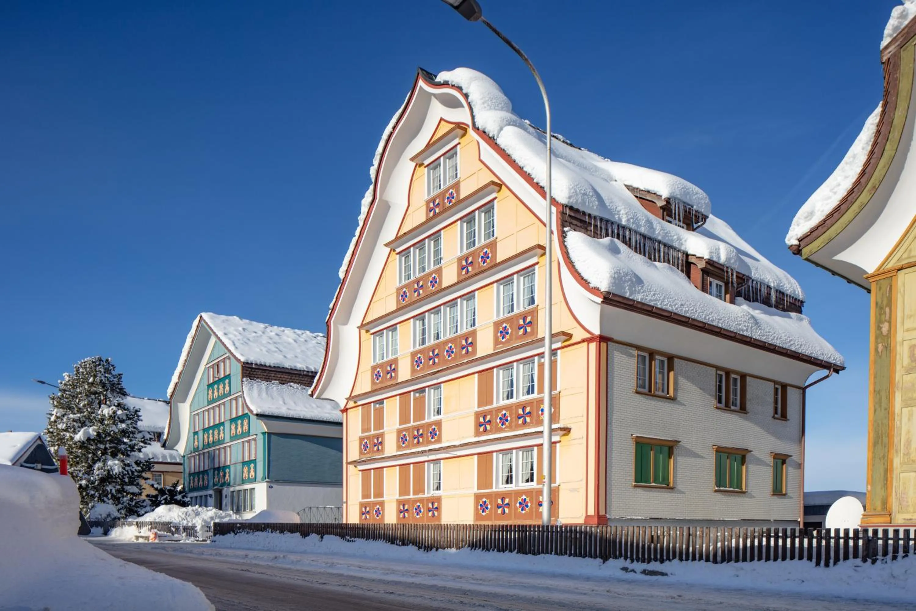 Property building in Blattenheimat - im traditionellen Appenzeller Haus