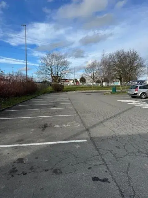 Parking in Mister Bed Saran Parking in Mister Bed Saran