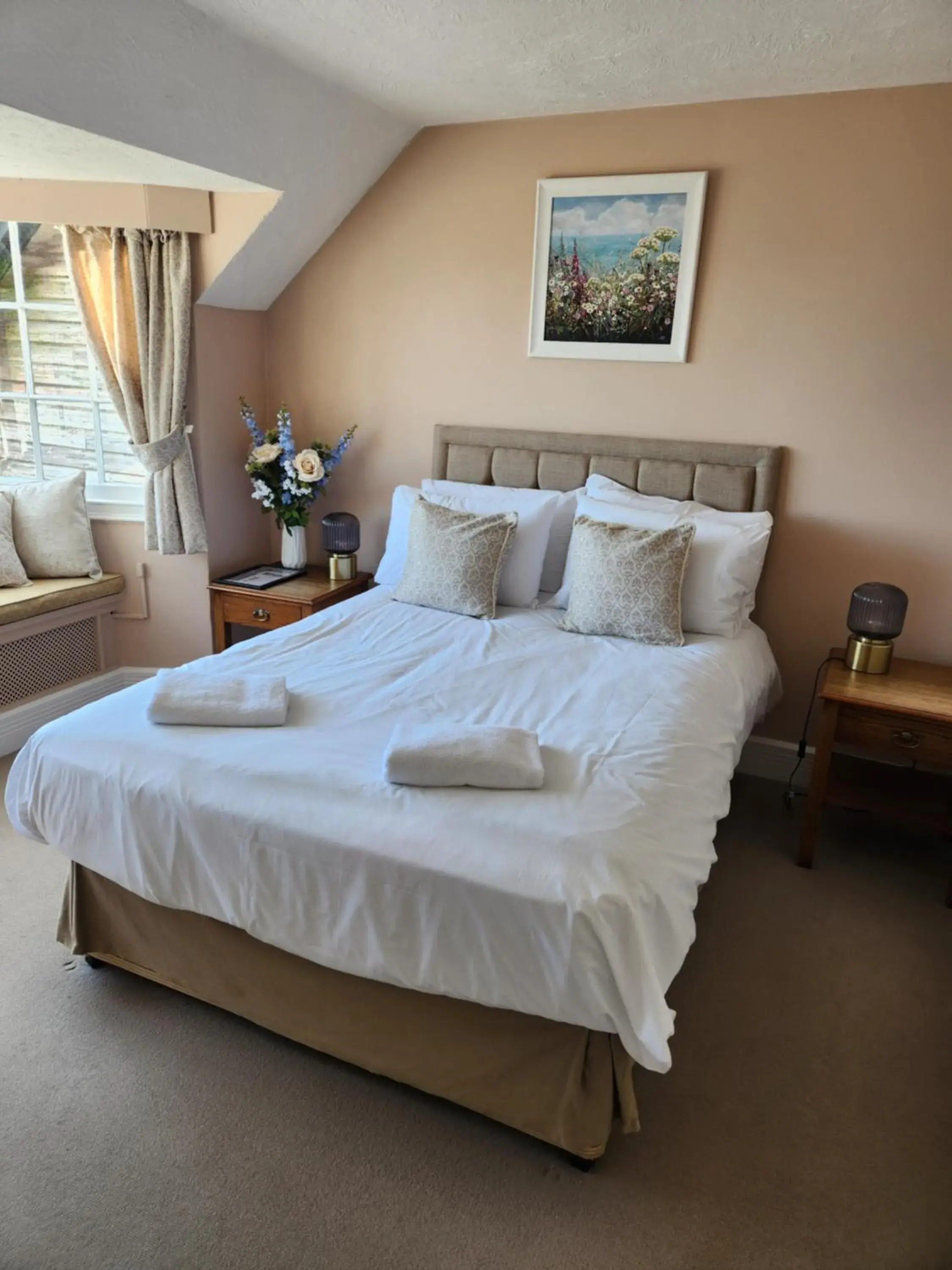 Deluxe Double Room with Sea View in The New Inn Clovelly Deluxe Double Room with Sea View in The New Inn Clovelly